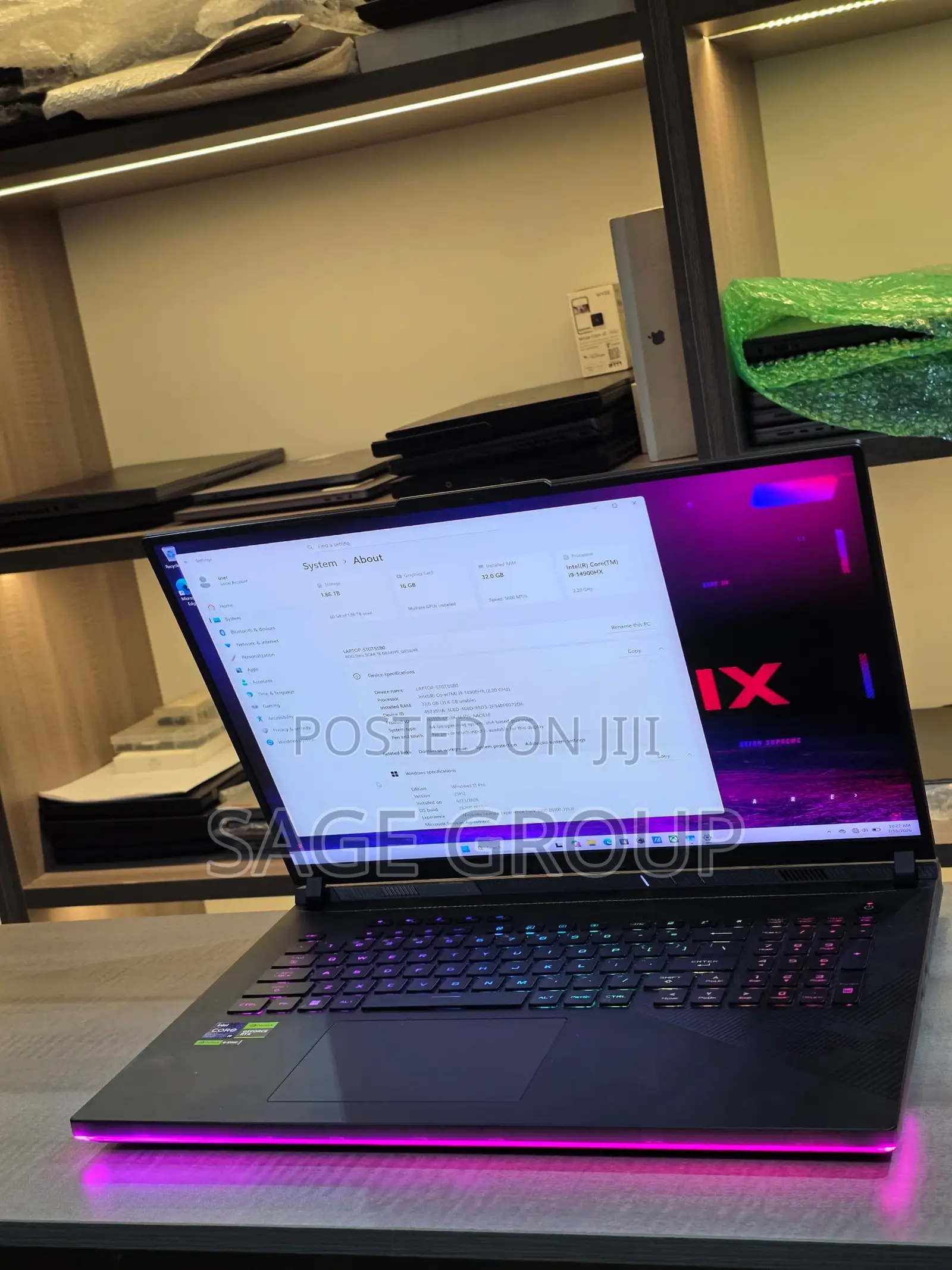 Laptop Asus ROG Strix G18 32GB Intel Core i9 SSD 2T