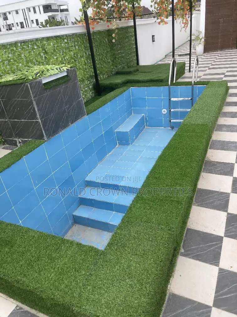 4bdrm Duplex in Festac for sale