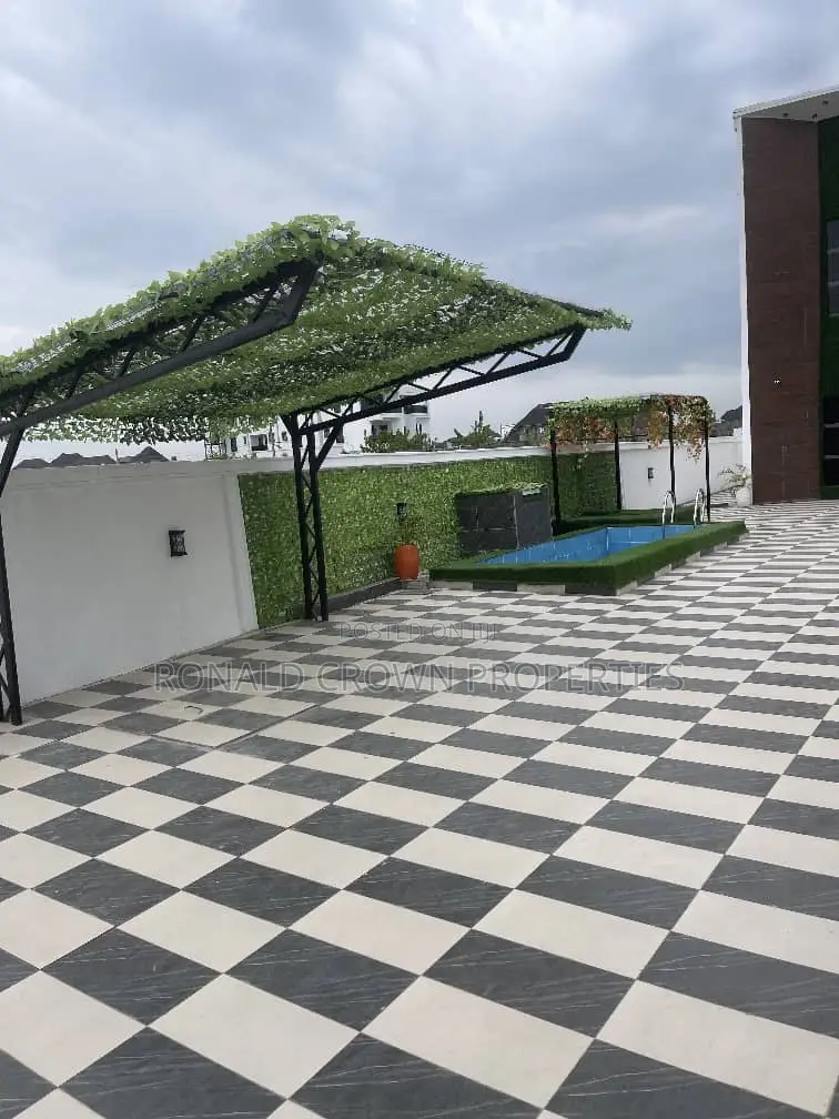 4bdrm Duplex in Festac for sale
