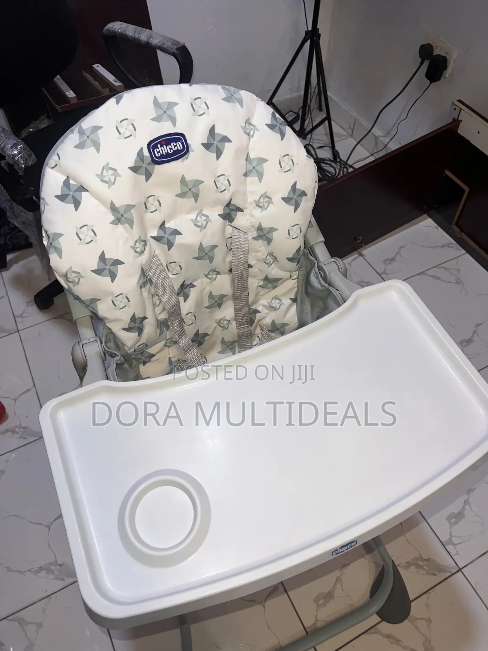 Chicco Easily Fold Imported Baby Feeding High Chair