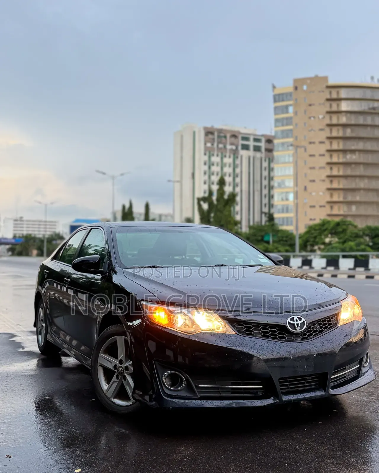 Toyota Camry 2013 Black