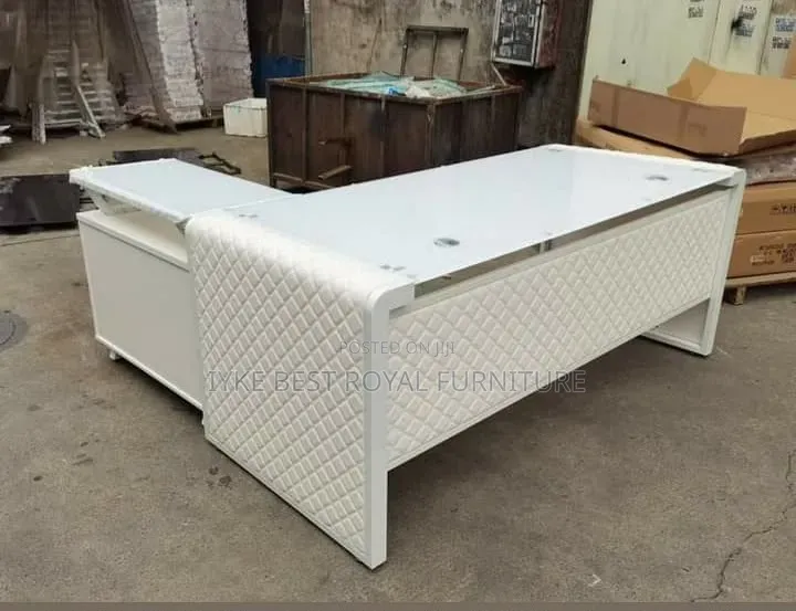 Office Executive Director Table With Extension Glass Top
