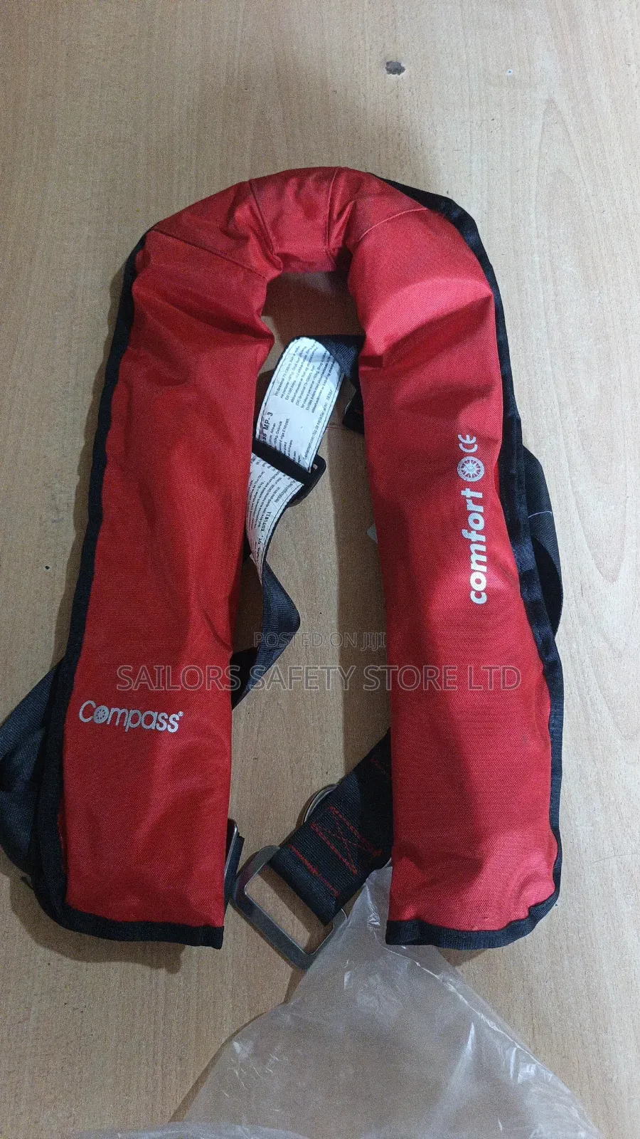 Life Vest (Automatic)
