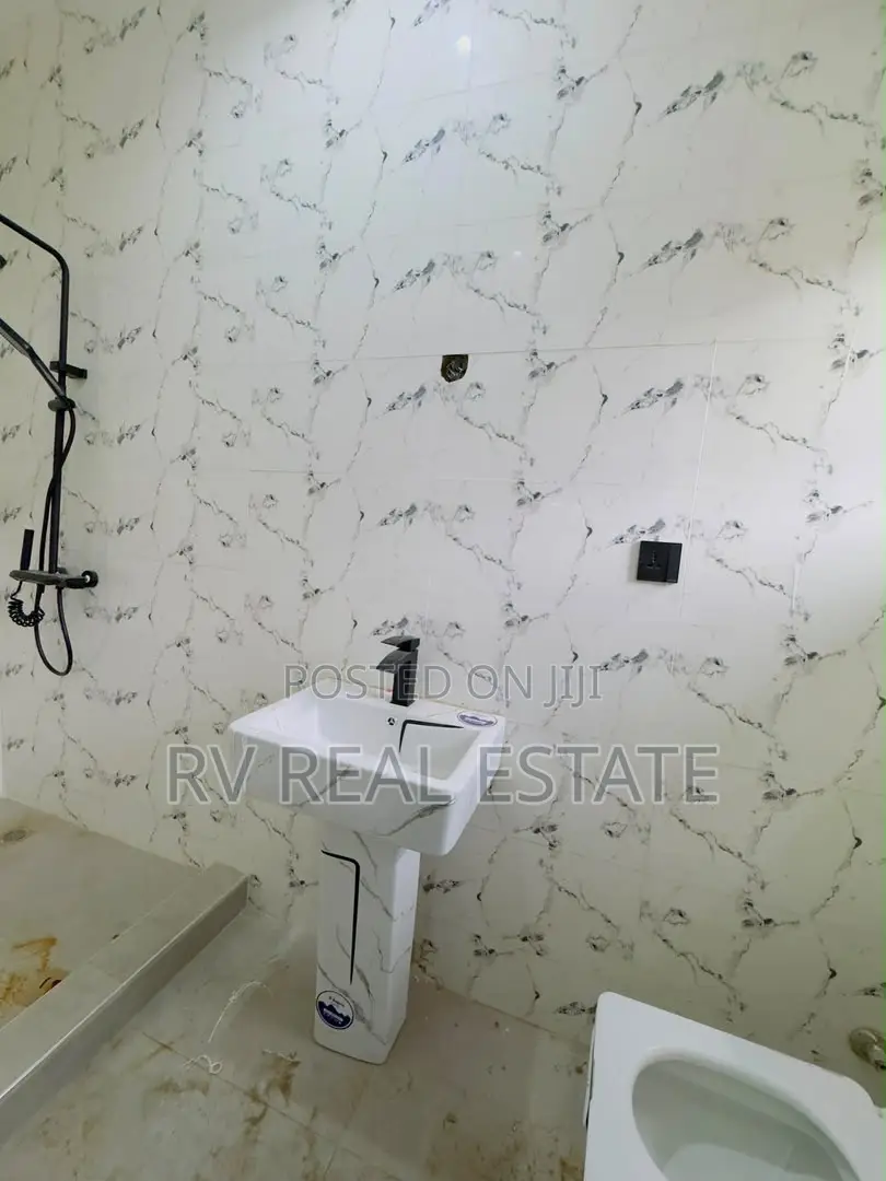 3bdrm Duplex in Maryland for sale