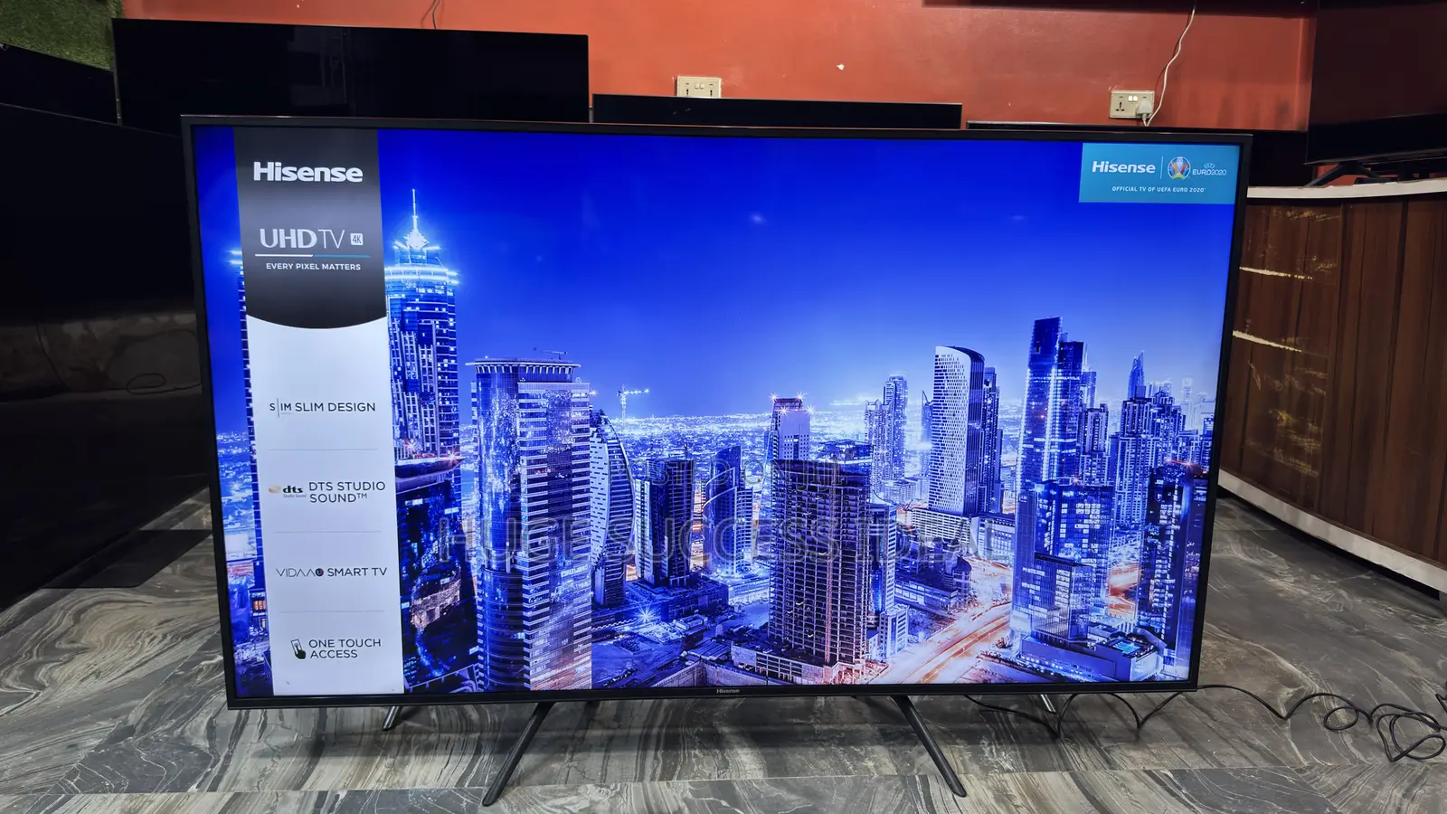HIsense 65 Inch Smart Ultra HD LED TV With HDR10/HLG Support