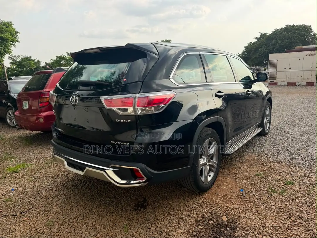 Toyota Highlander 2016 Black