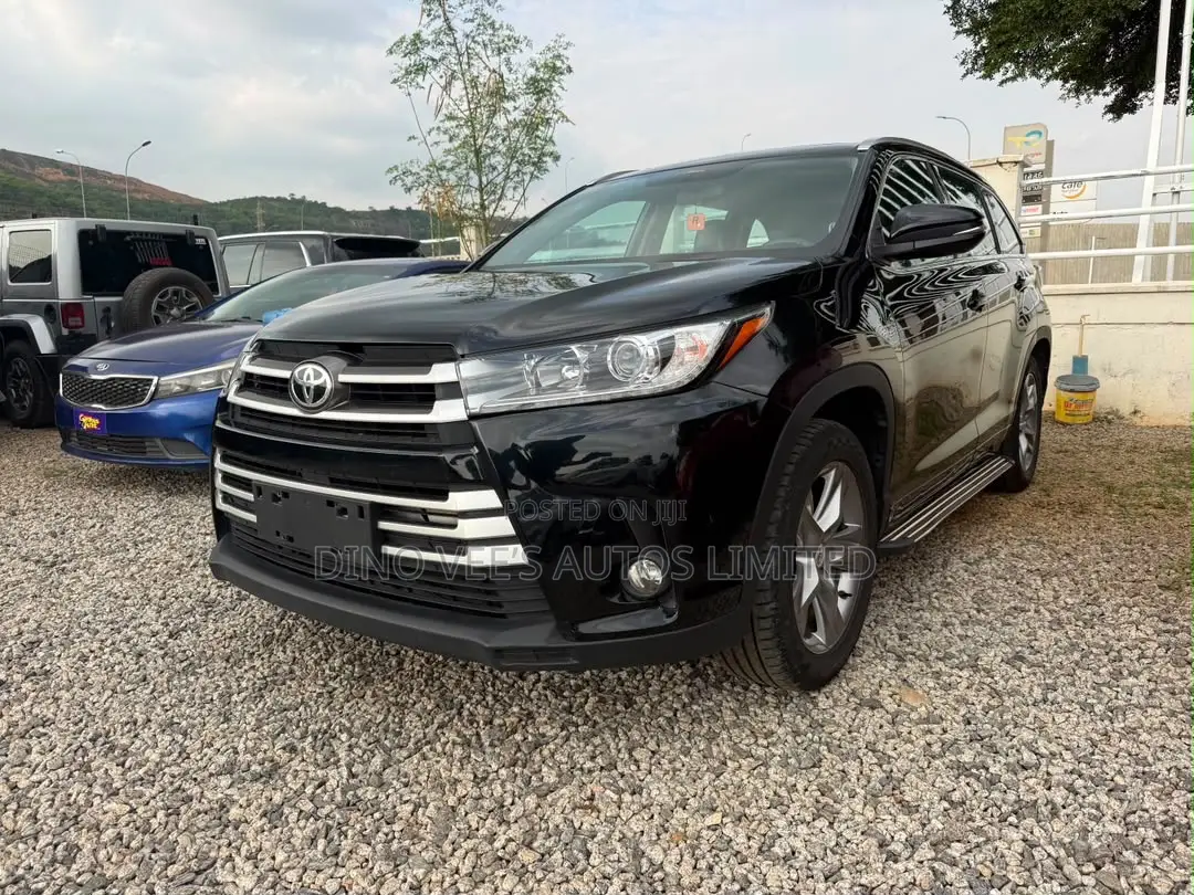 Toyota Highlander 2016 Black