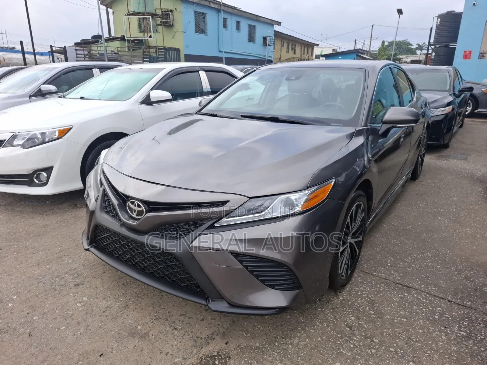 Toyota Camry 2019 Gray