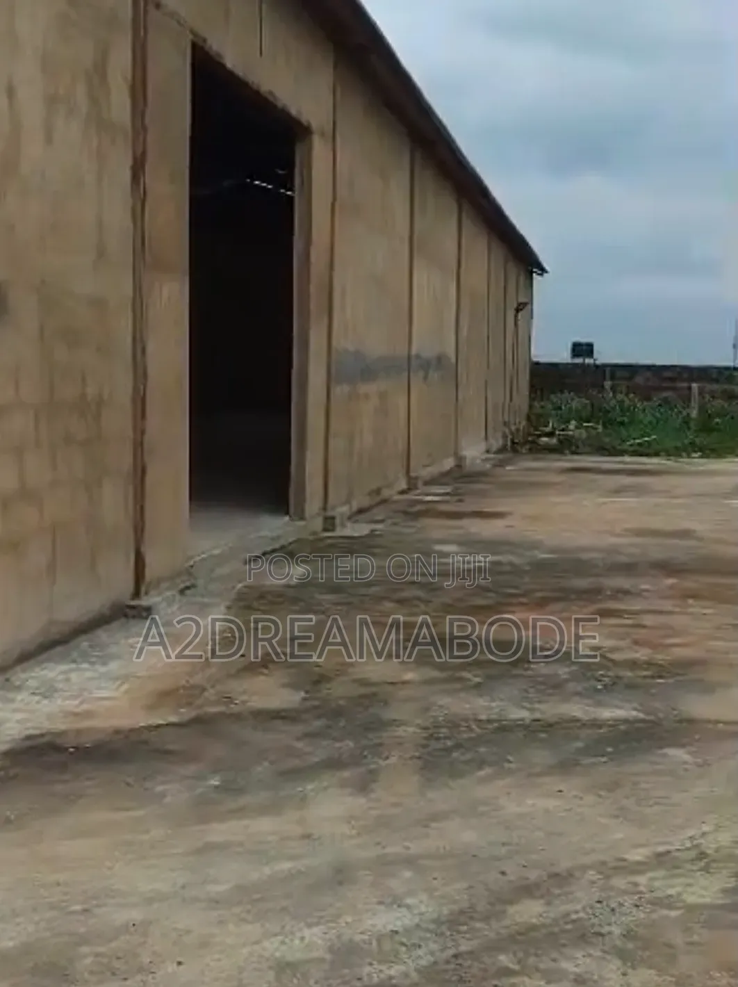 Nicely Placed Warehouse