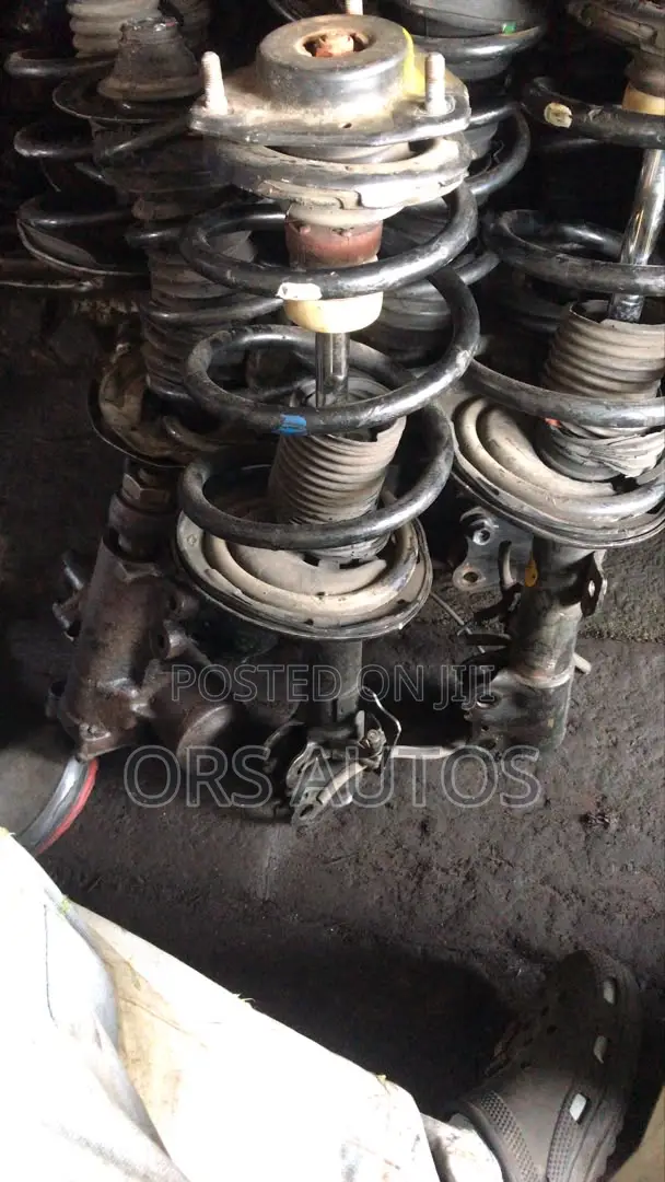Front Shock Sienna 2012