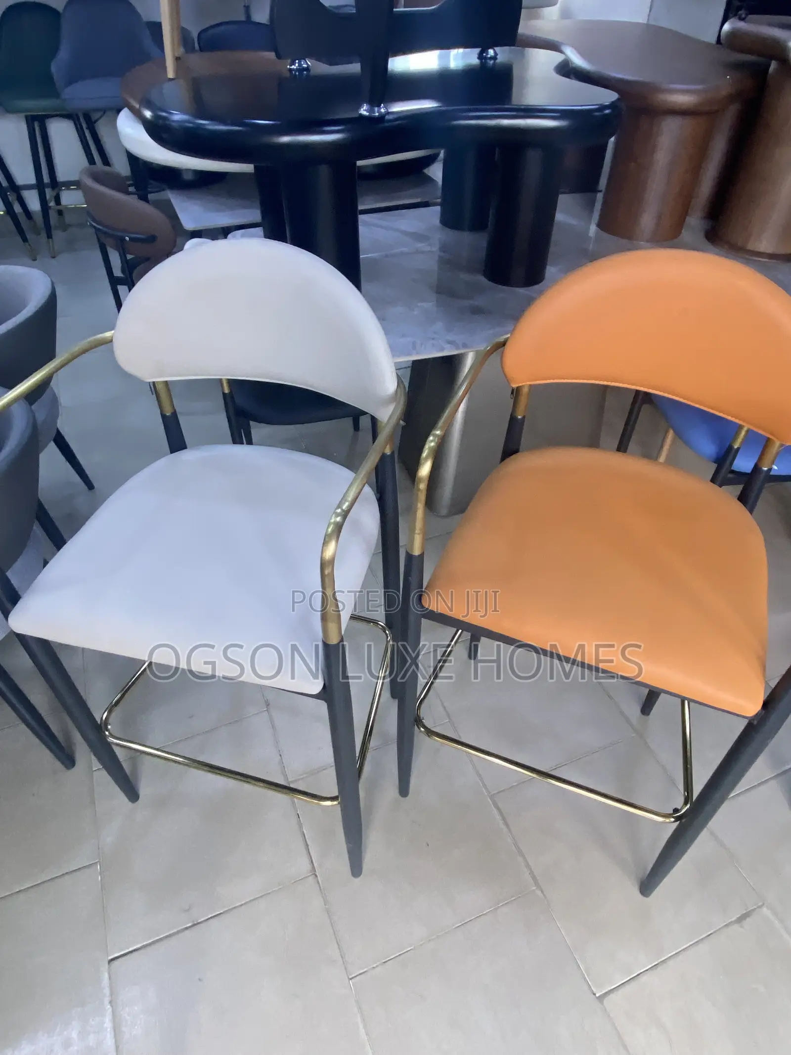 Quality Barstool With Gold Hand