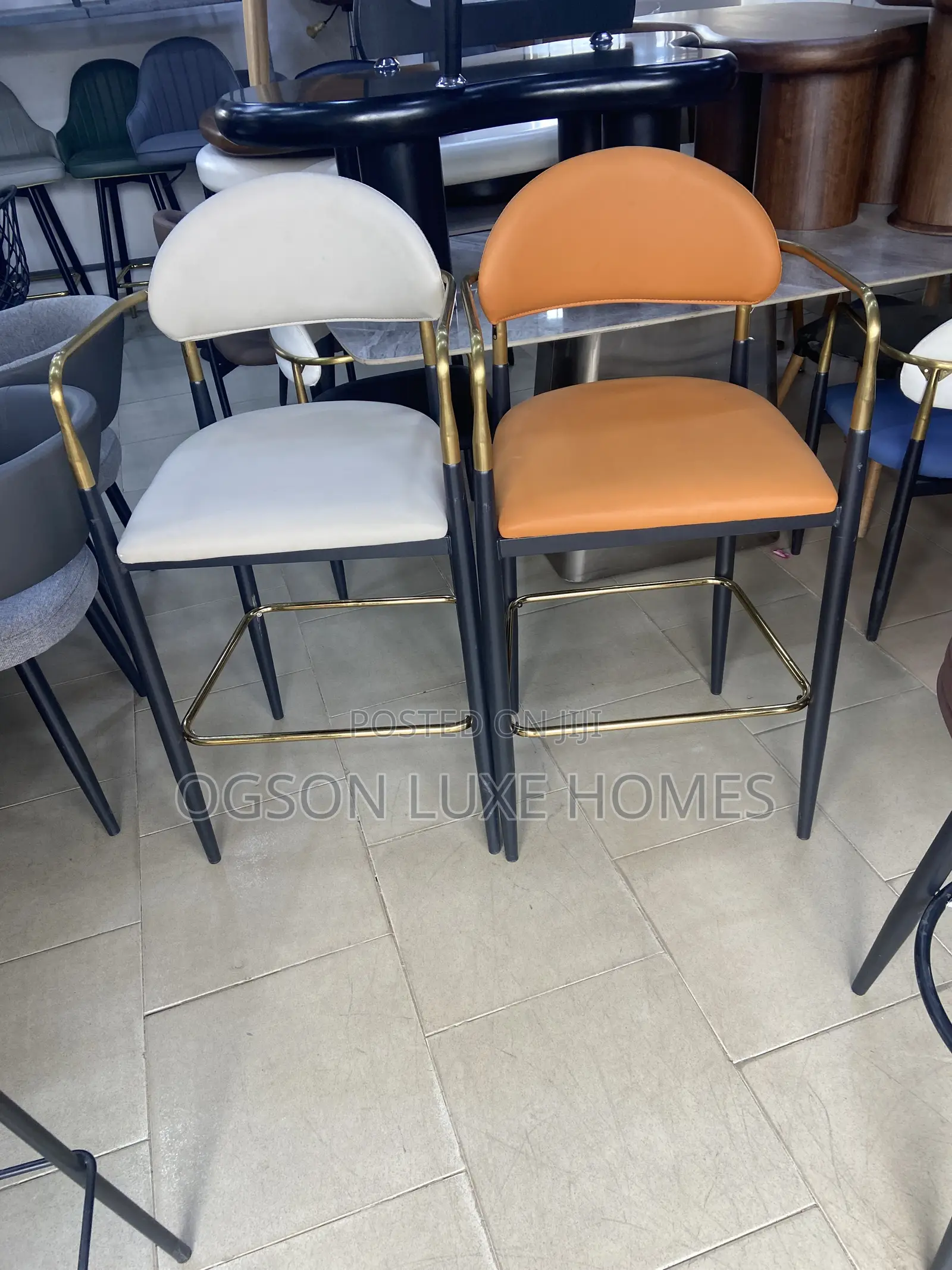 Quality Barstool With Gold Hand