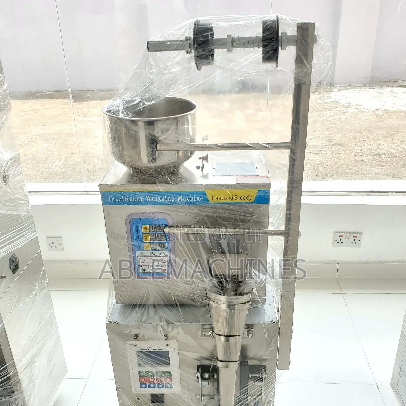 FZL-100 Powder and Granule Packaging Machine 1-99g -