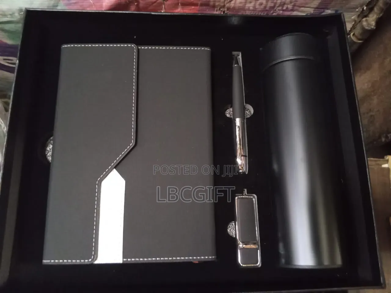 Unique 4 in 1 Corporate Gift Set (Wholesales Only)