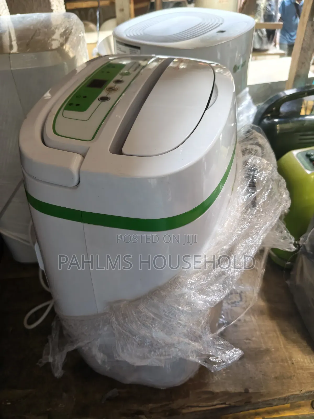 UK Neatly Used 10L Meaco Dehumidifier