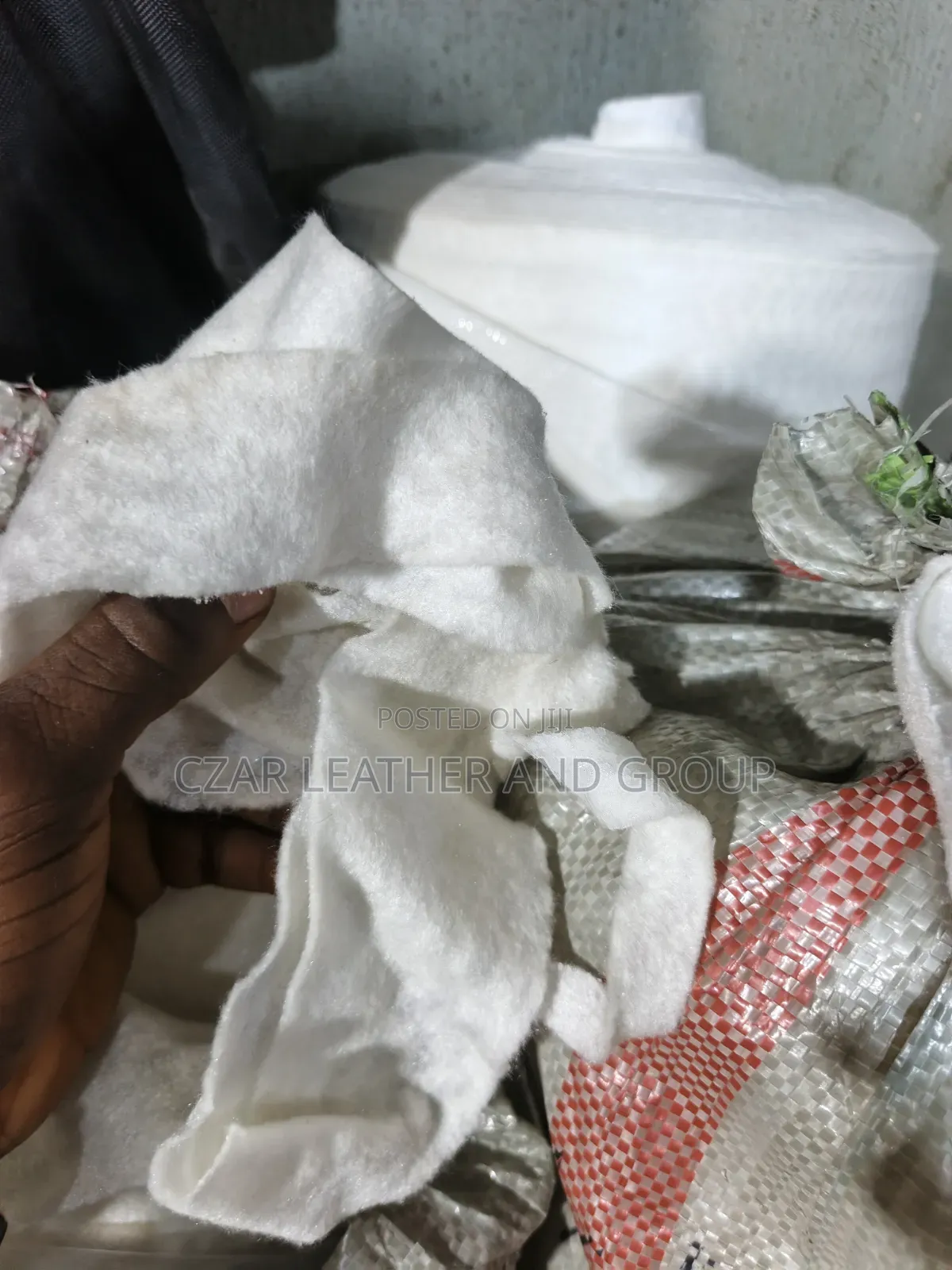 White Non-Woven Filament Spunbonded Geotextile Wadding Gum Fibre