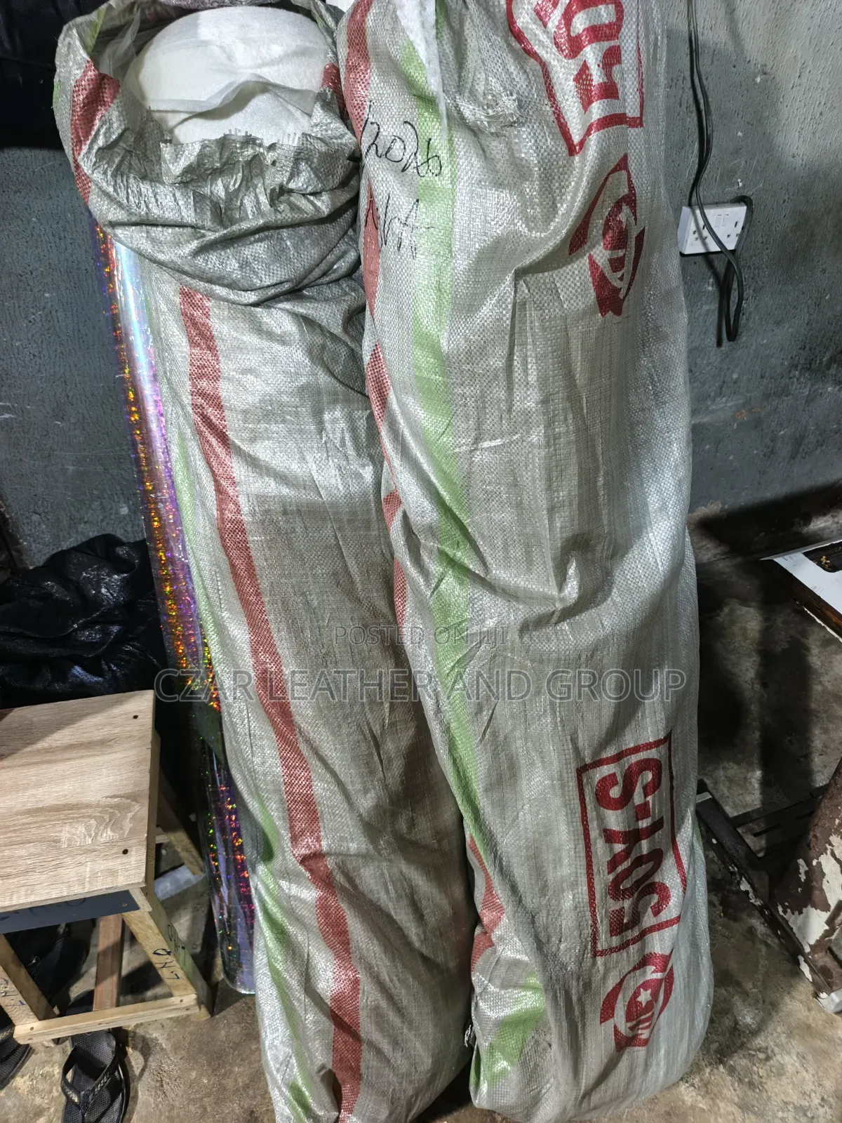 White Non-Woven Filament Spunbonded Geotextile Wadding Gum Fibre