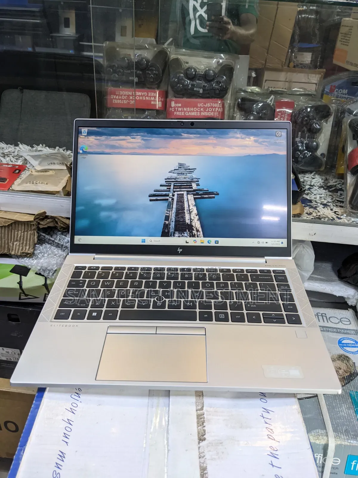 Laptop HP EliteBook 845 G8 8GB AMD Ryzen 3 SSD 256GB