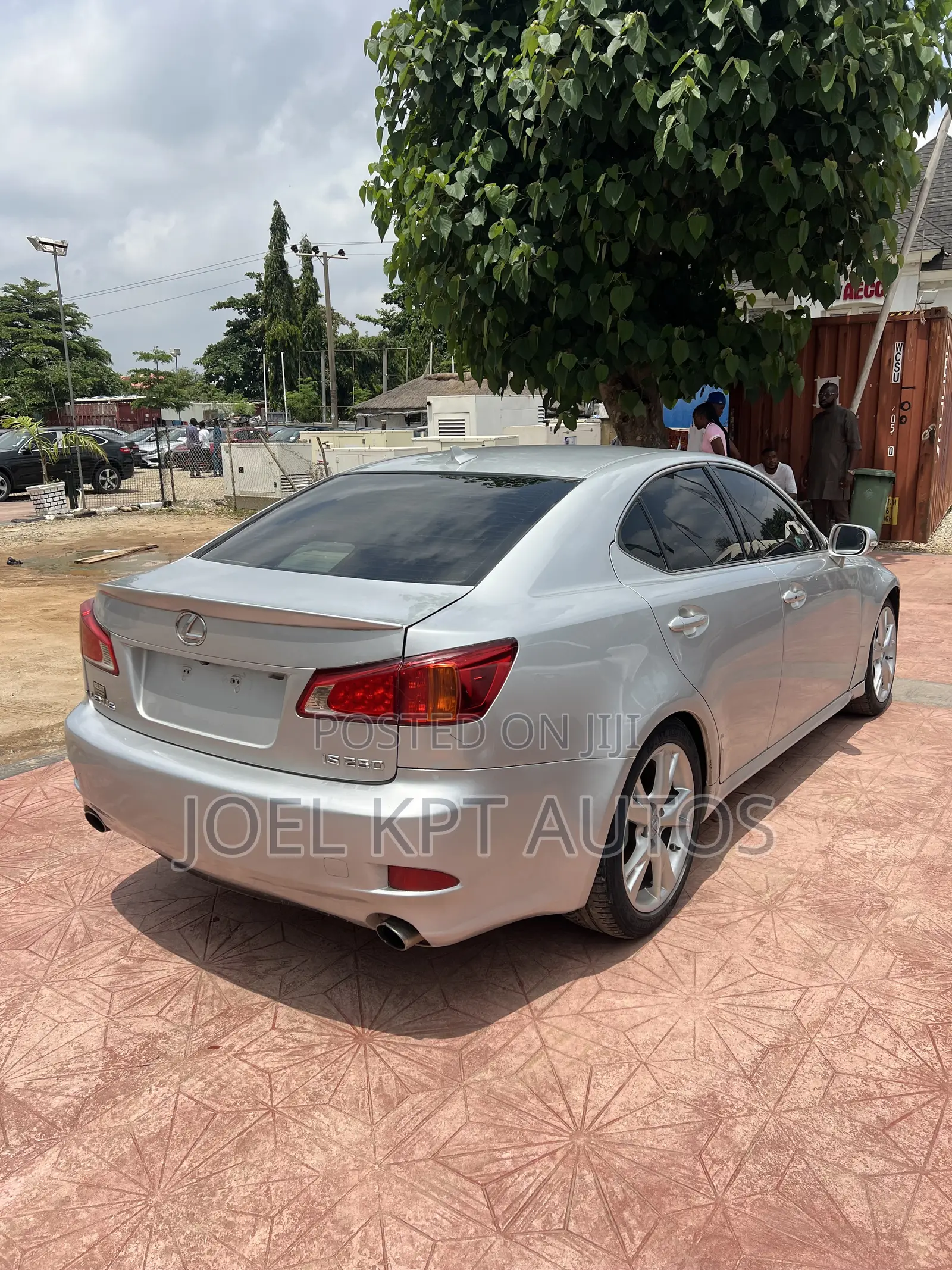 Lexus IS 2015 Silver