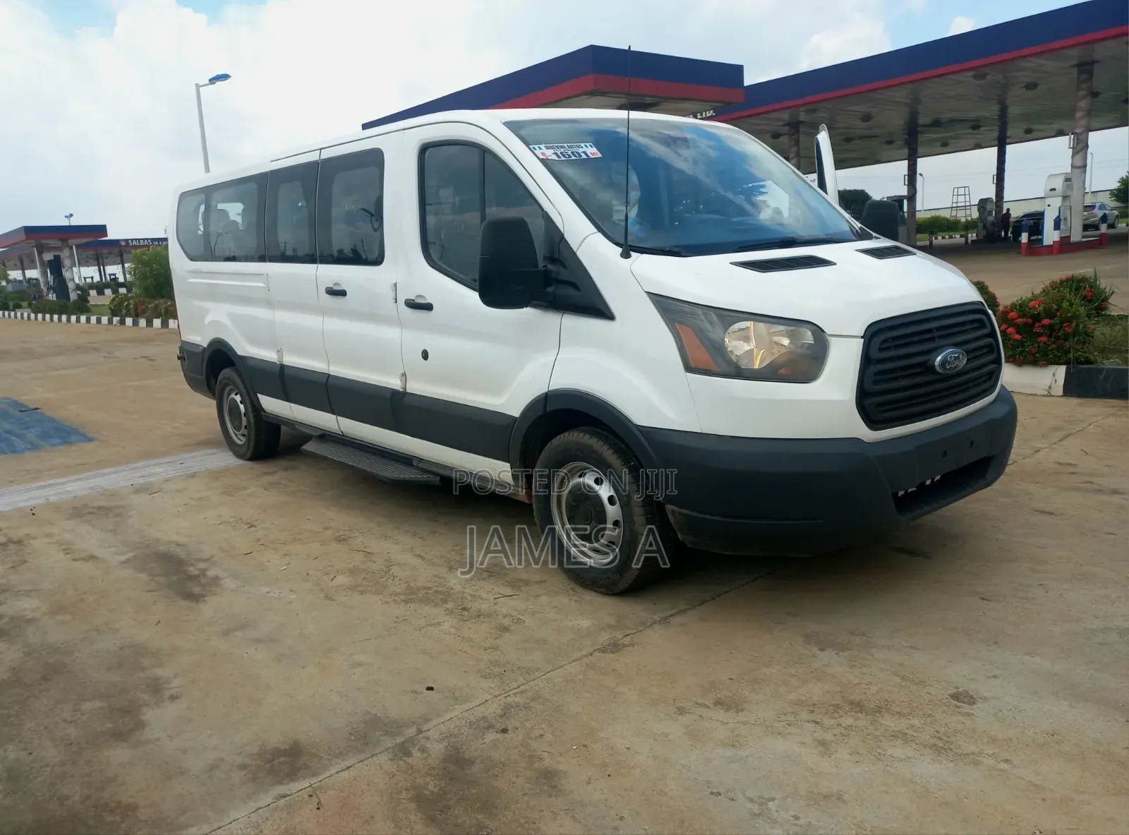 Ford Transit-350 2017 White