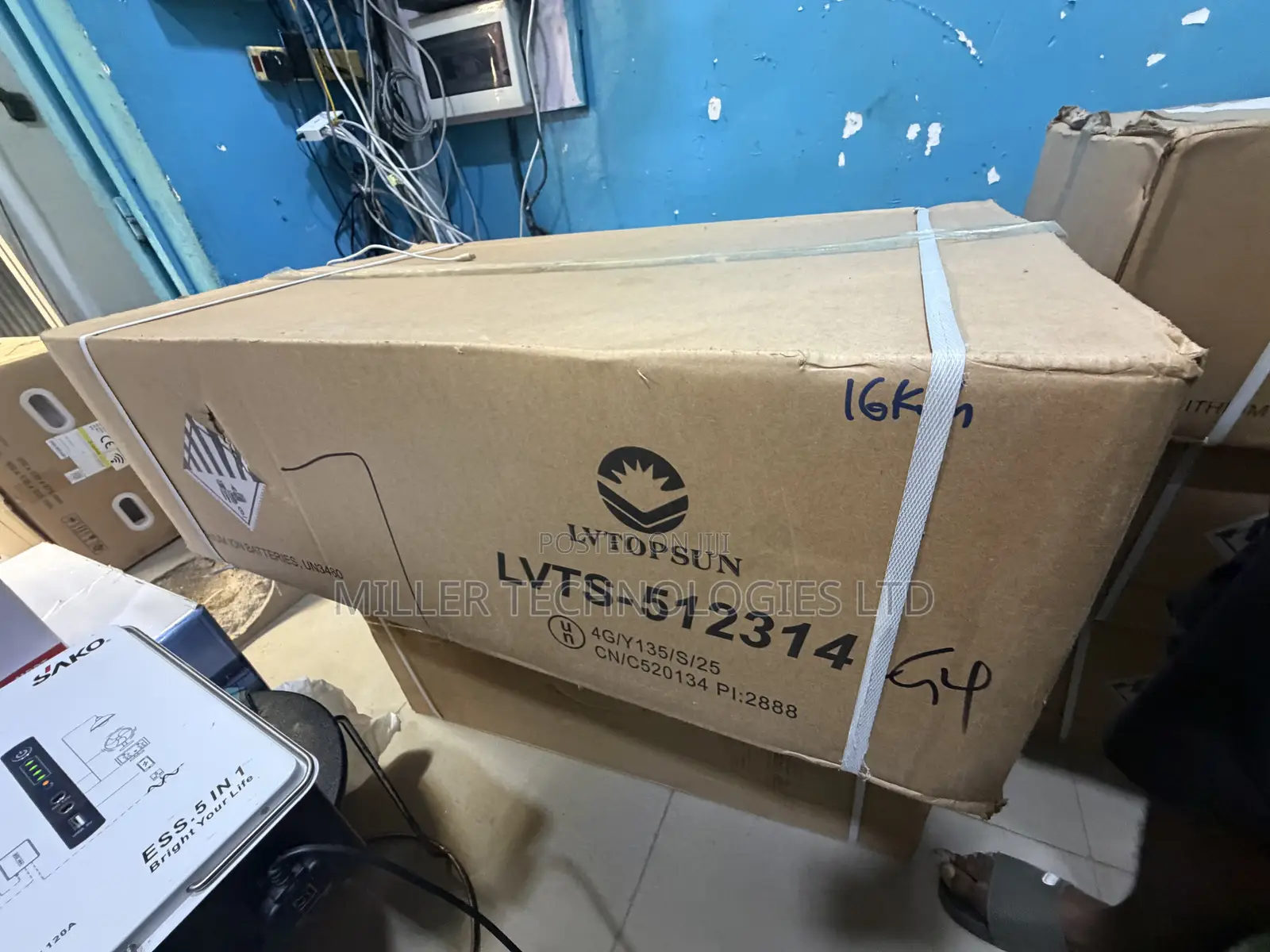 LVTOPSUN 16kWh 48V G4 Li-Ion Battery for Solar Systems