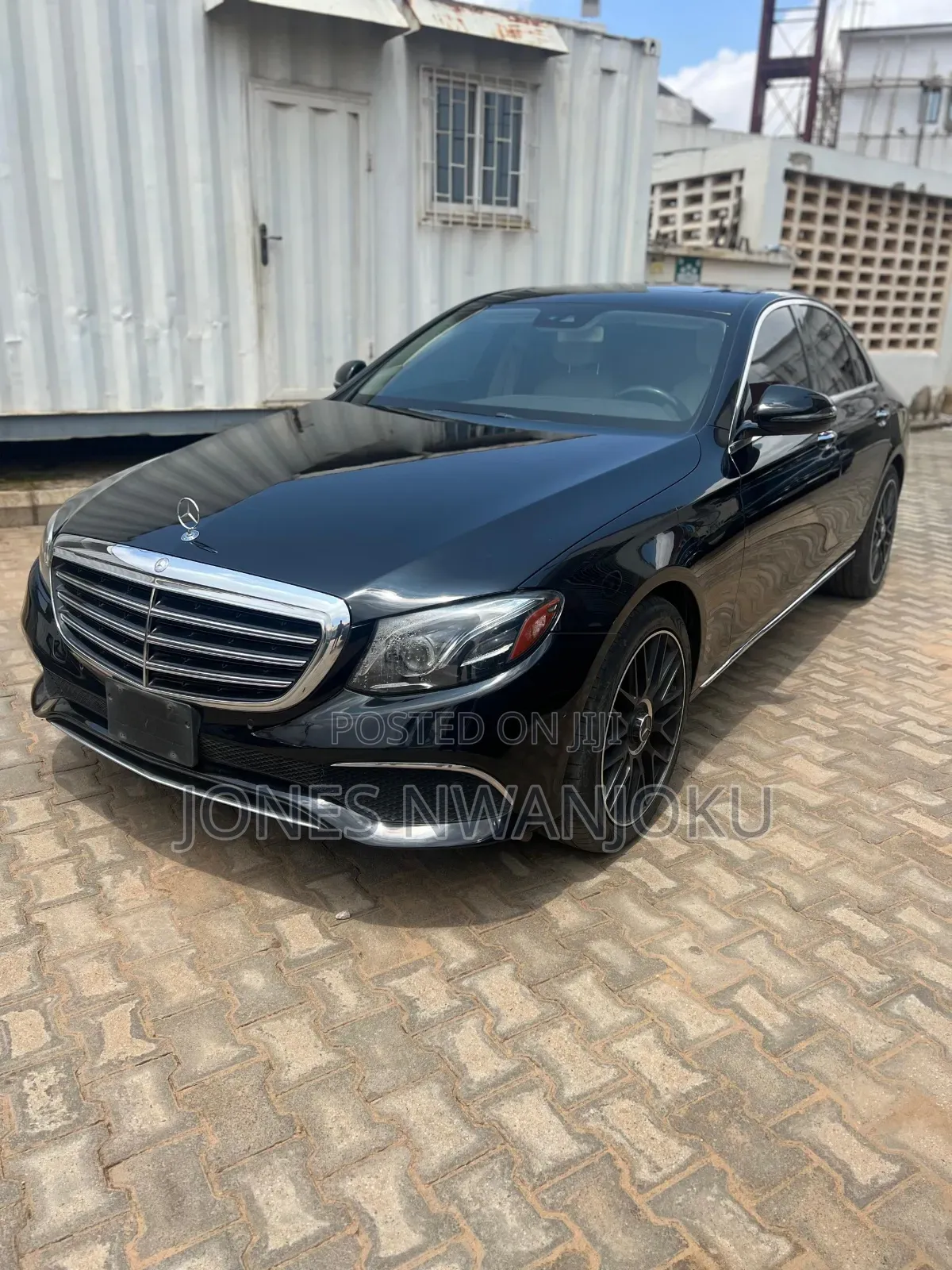 Mercedes-Benz E300 2017 Black