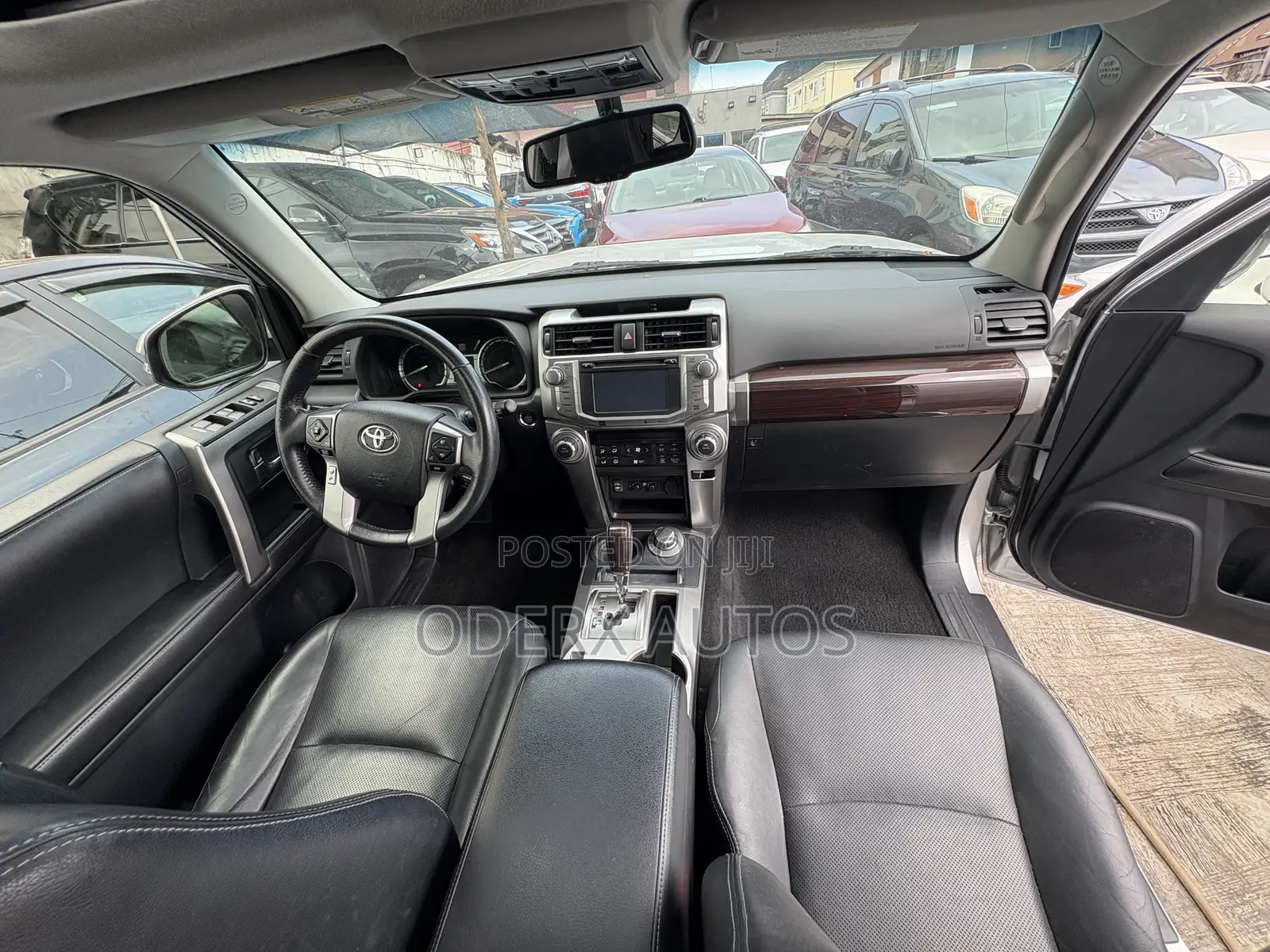 Toyota 4-Runner Limited 4dr SUV 4WD (4.0L 6cyl 5A) 2015 Silver