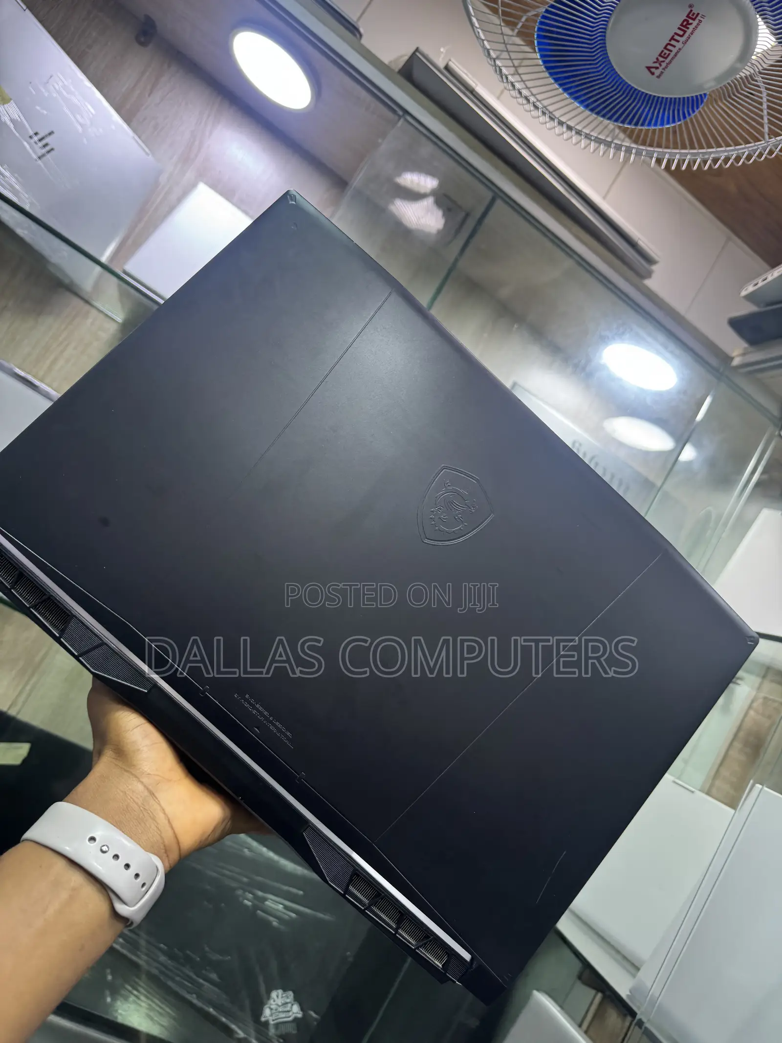 Laptop MSI Katana 15 16GB Intel Core i7 SSD 1T