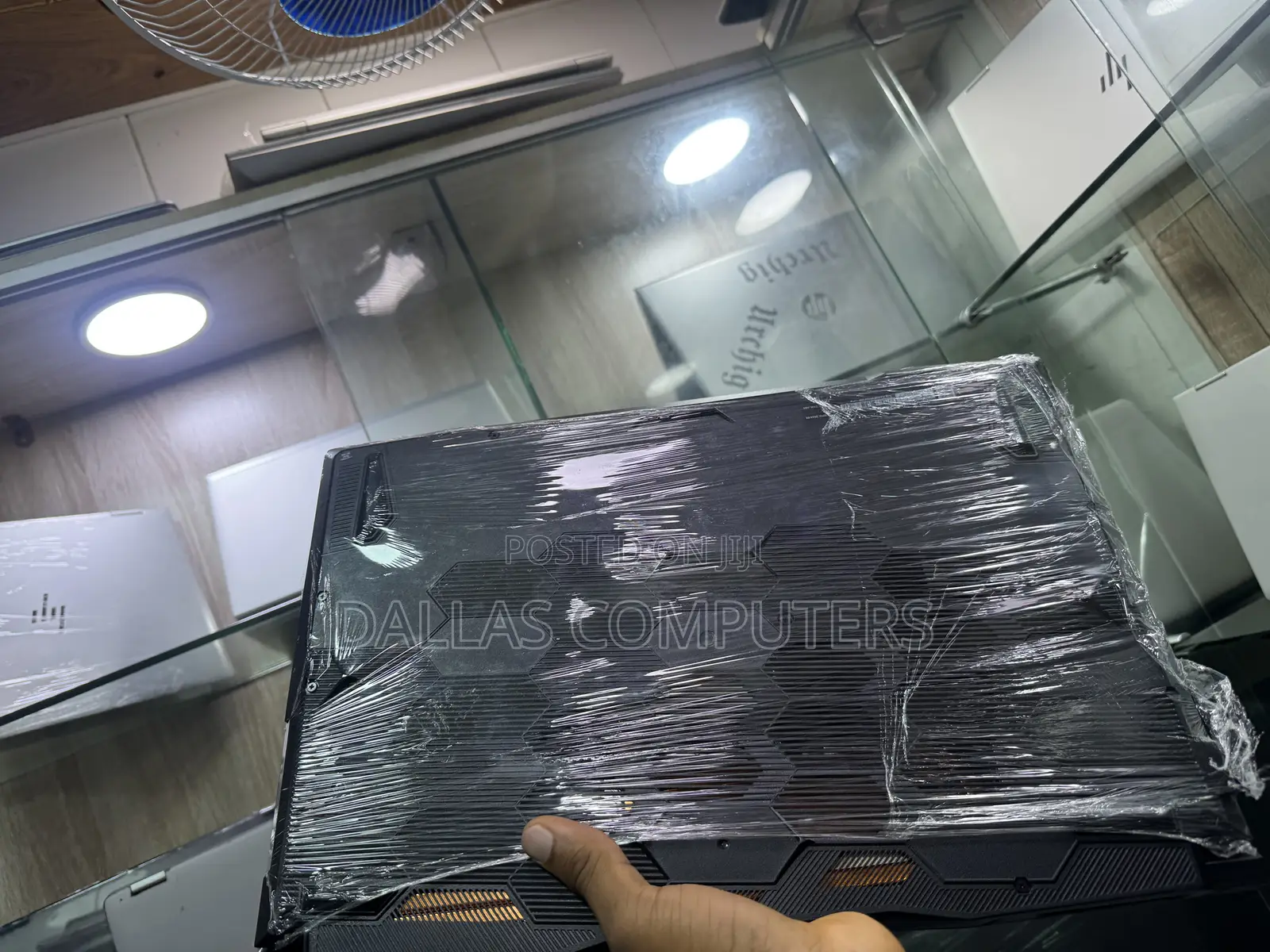 Laptop MSI Katana 15 16GB Intel Core i7 SSD 1T