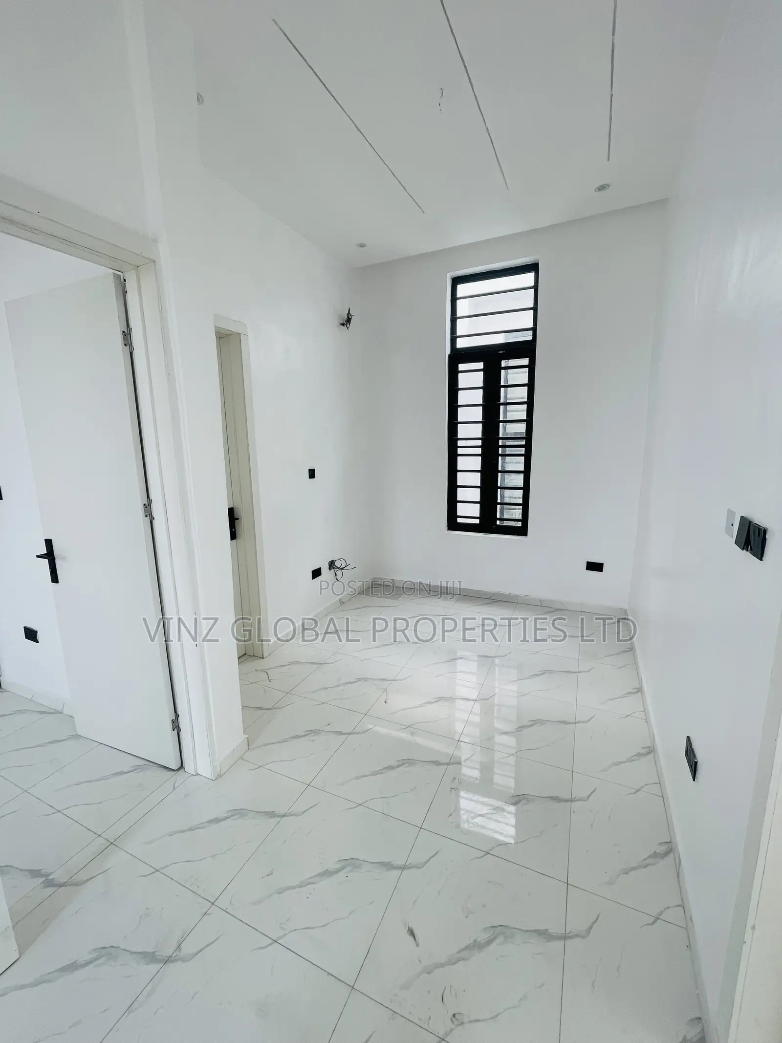 5bdrm Duplex in Ajah for sale