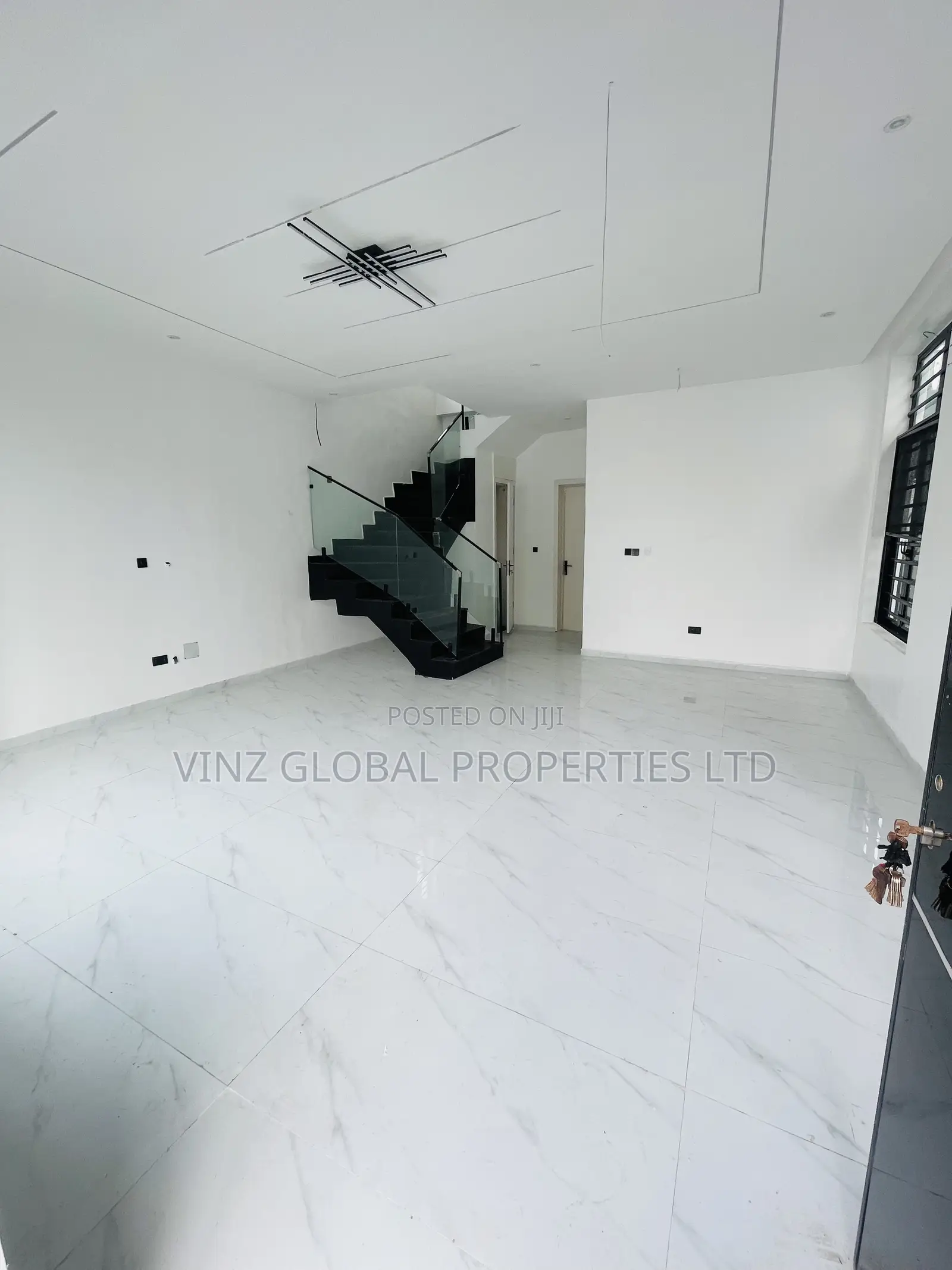 5bdrm Duplex in Ajah for sale