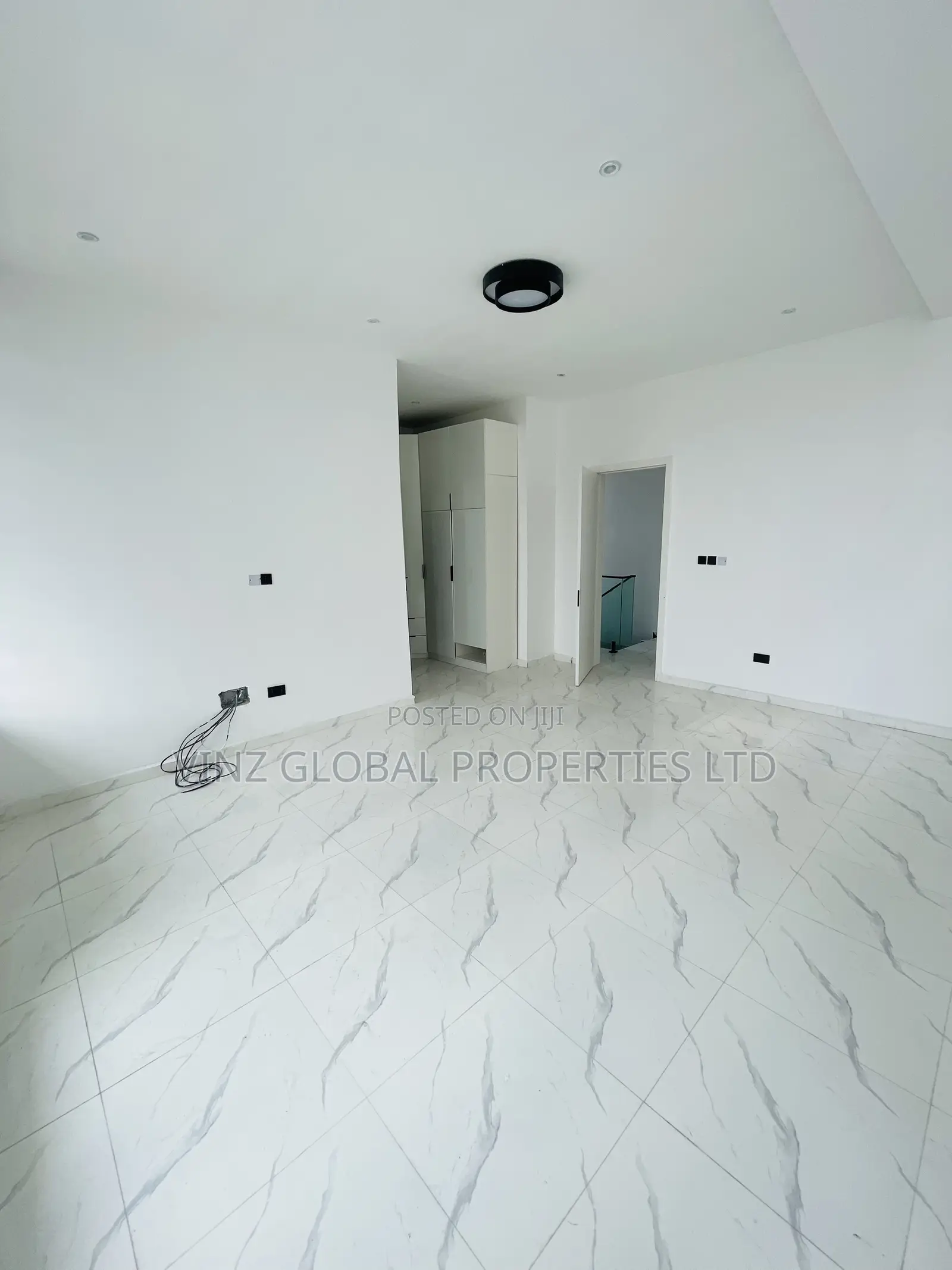 5bdrm Duplex in Ajah for sale