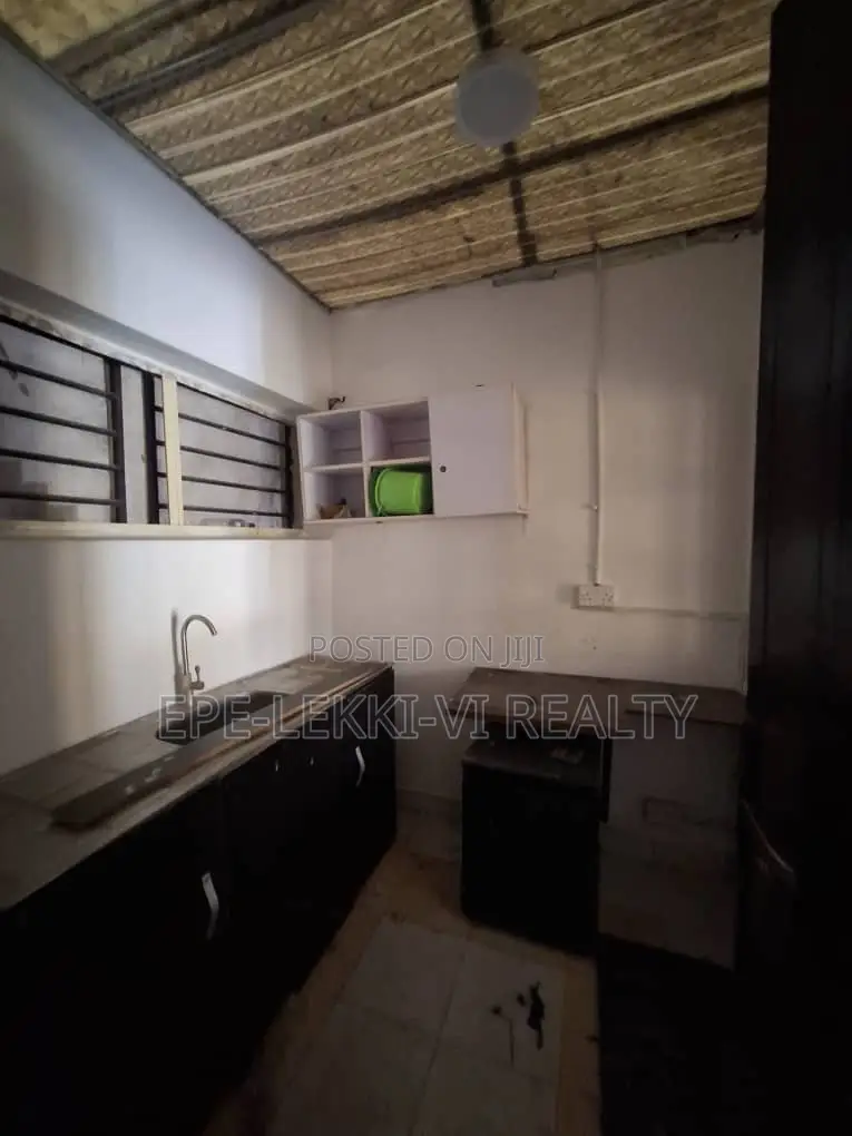 Studio Apartment in Lekki Phase 1 for rent