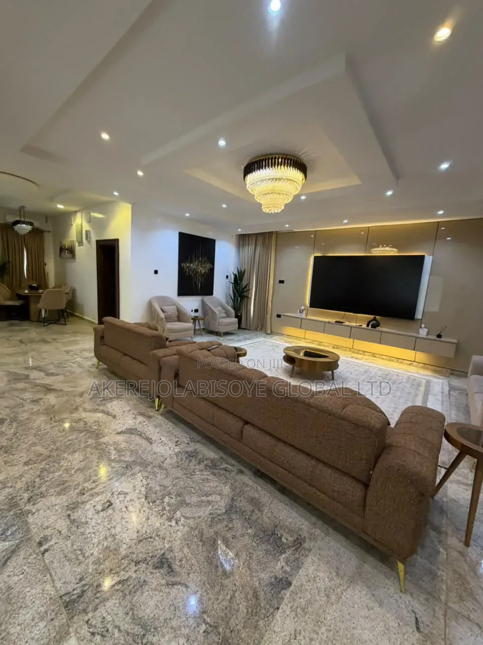 Furnished 5bdrm Duplex in Apo By Chrisland for sale