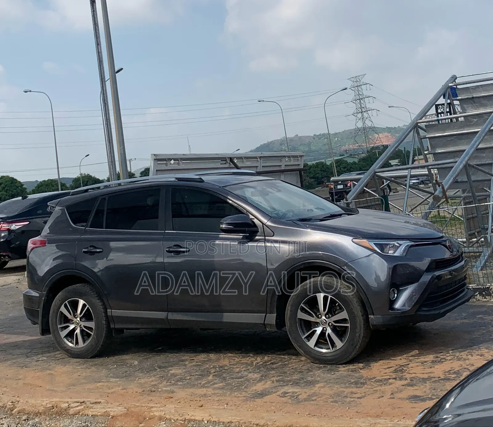 Toyota RAV4 2017 Gray