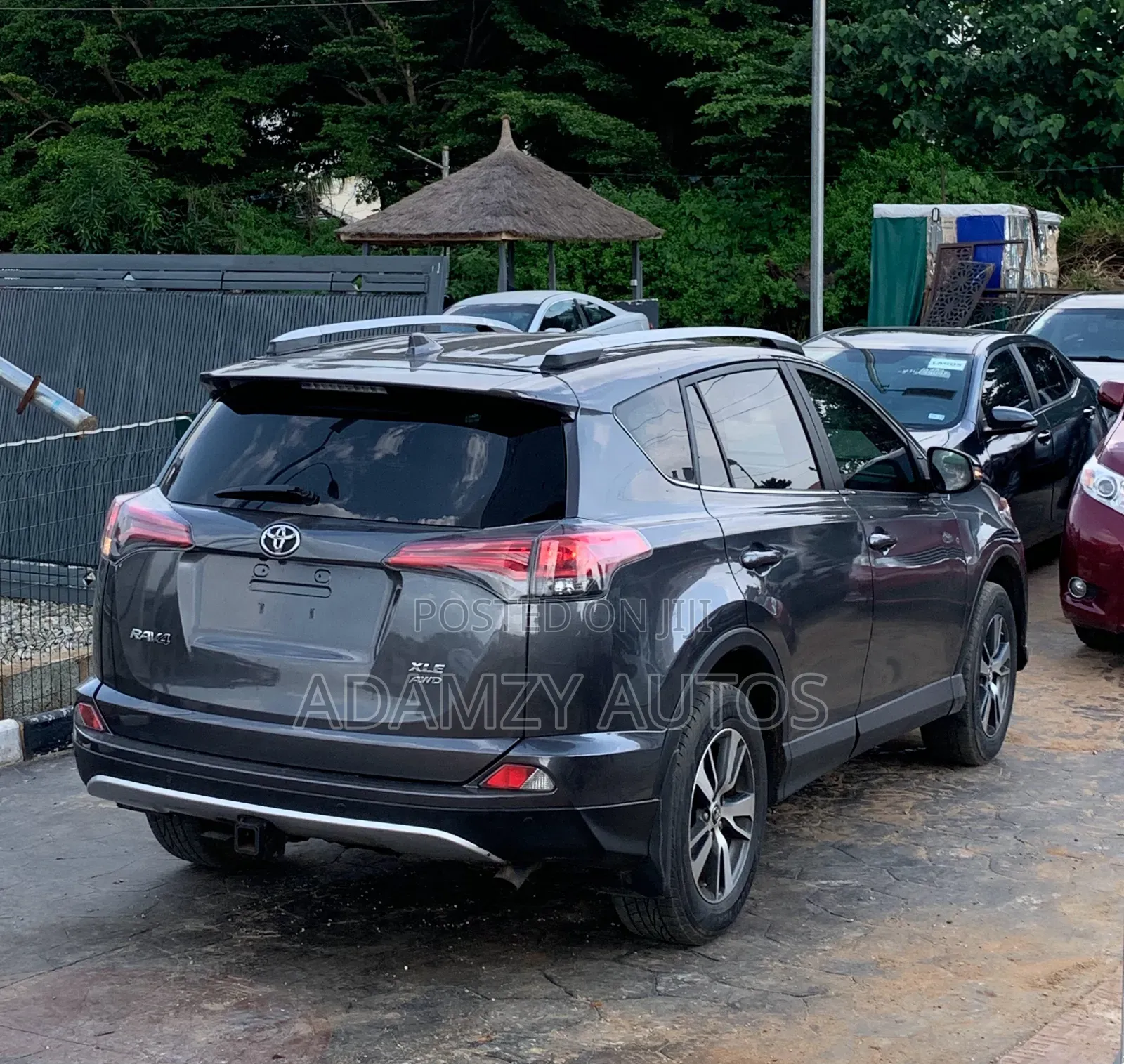 Toyota RAV4 2017 Gray