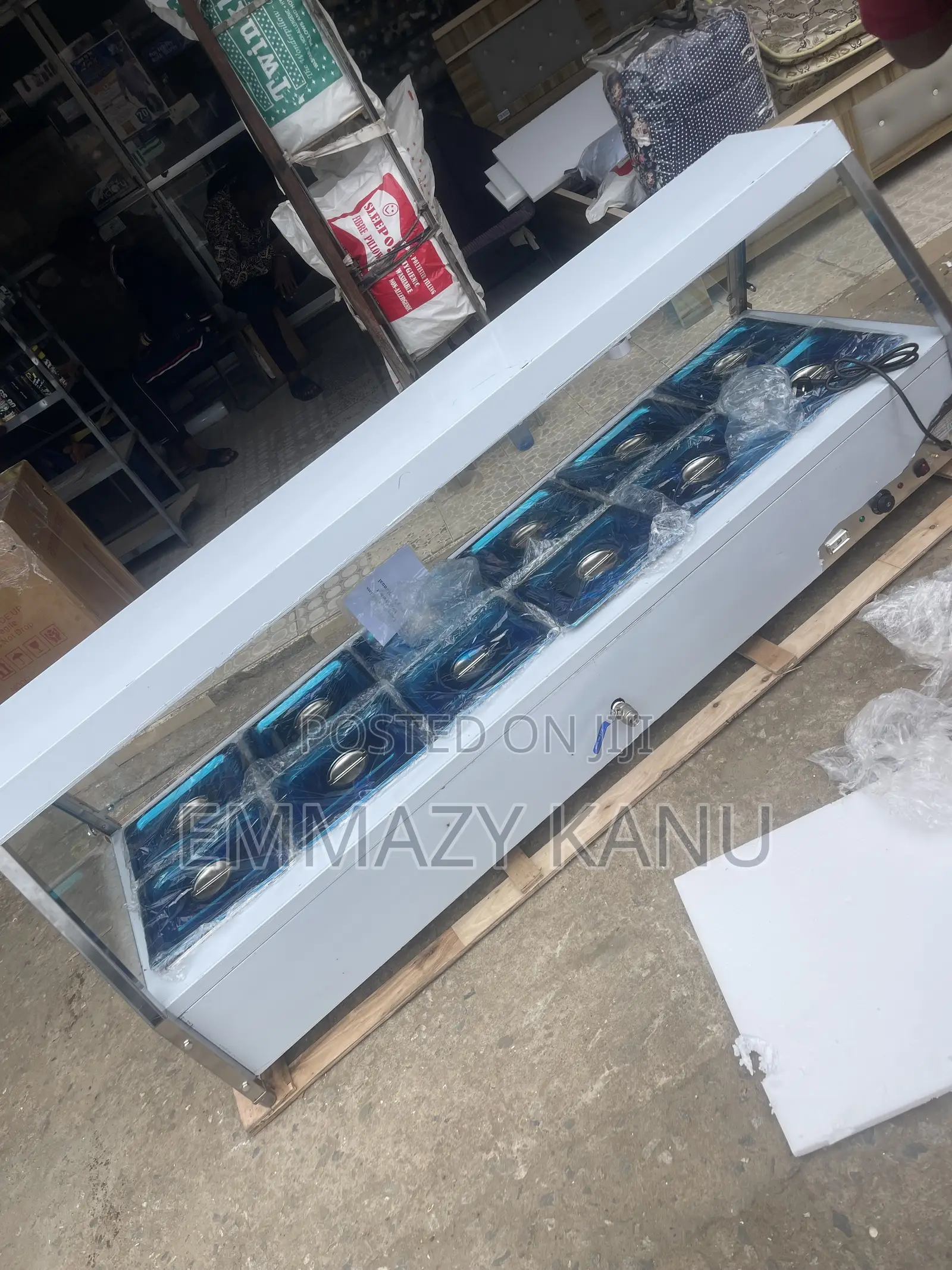 Imported 12 Plate Electric Food Warmer With Glass Display