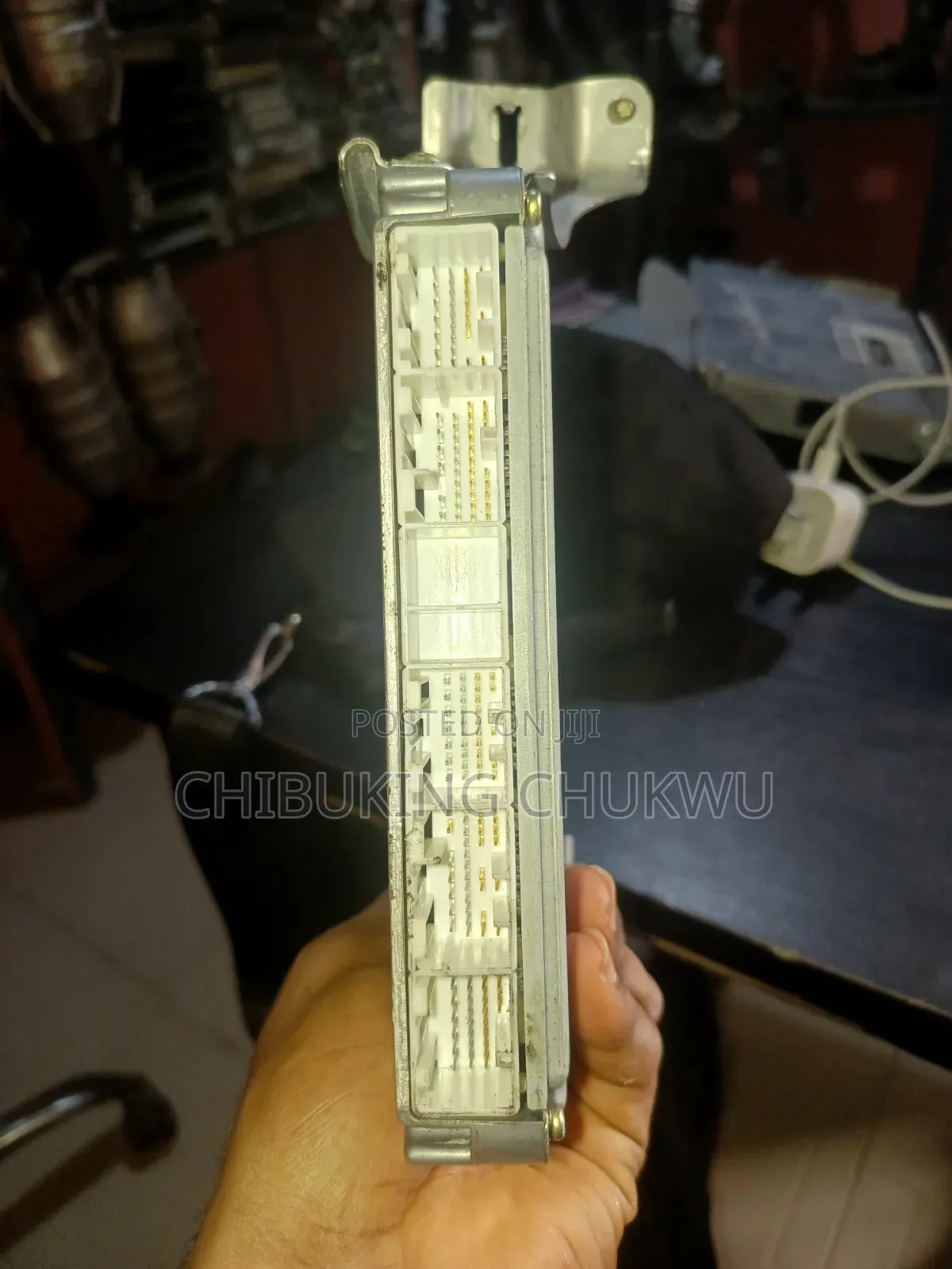 Toyota Solara 2004/2005 ECU Brainbox.