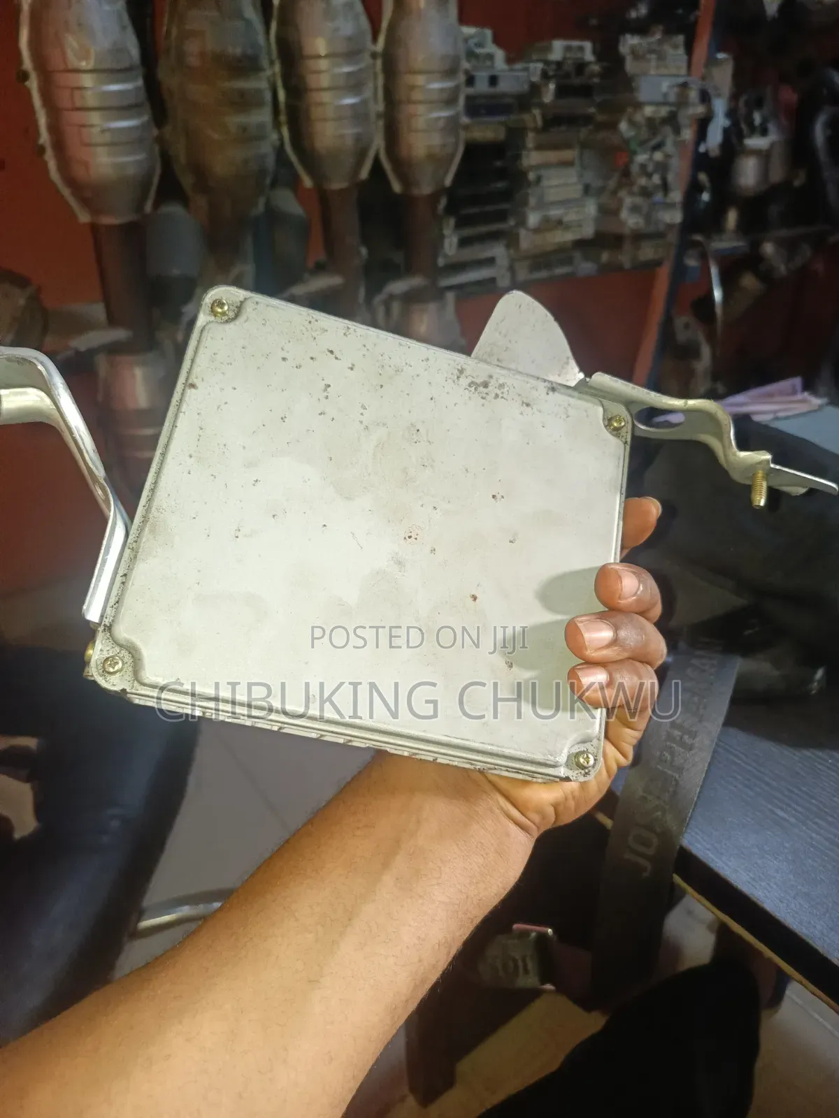 Toyota Solara 2004/2005 ECU Brainbox.