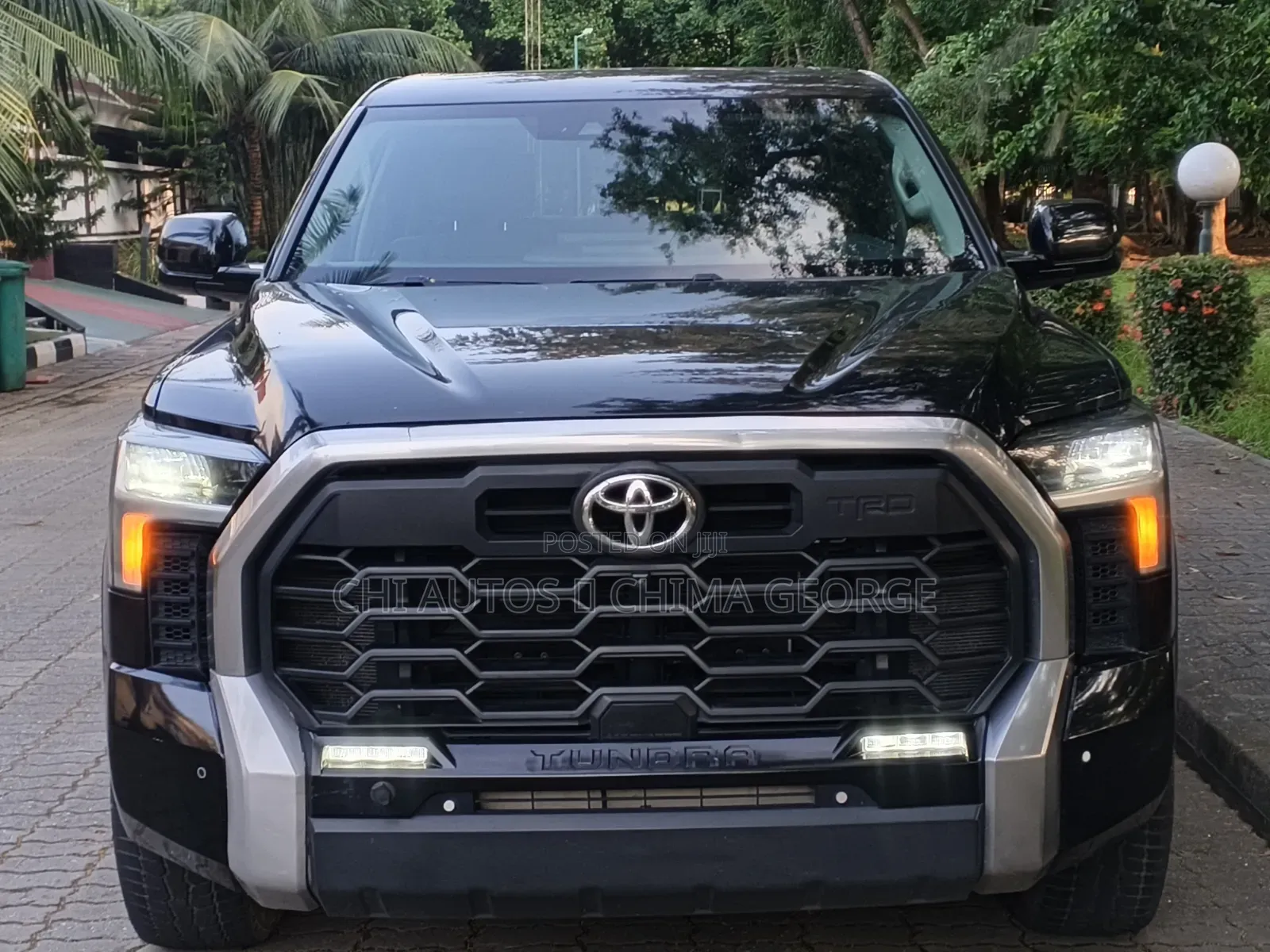 Toyota Tundra 2024 Black