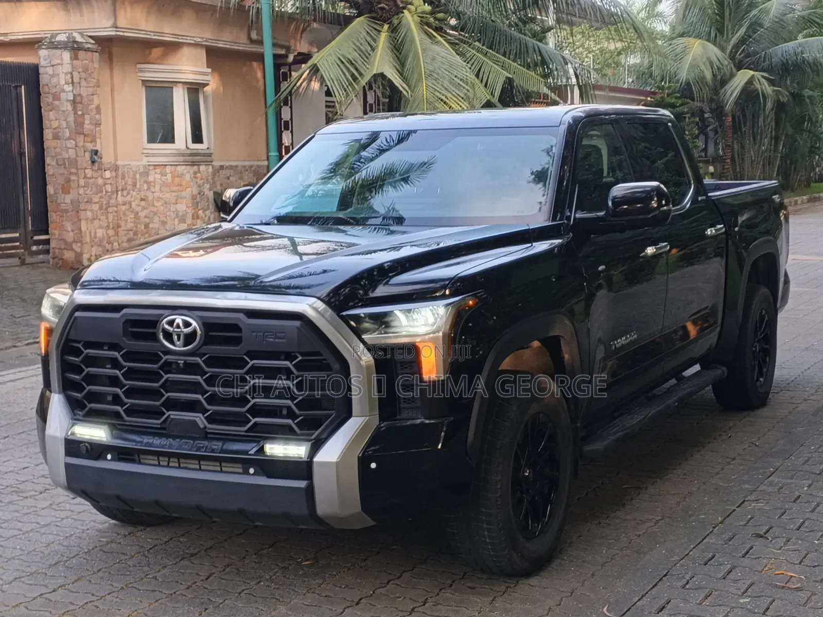Toyota Tundra 2024 Black
