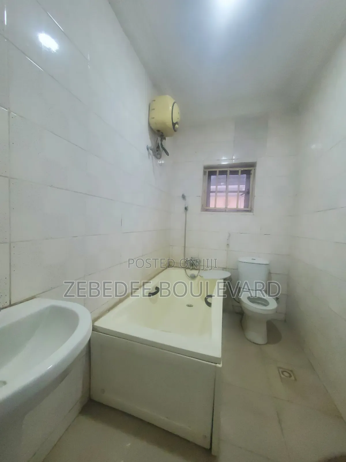 4bdrm Duplex in Kaura for rent