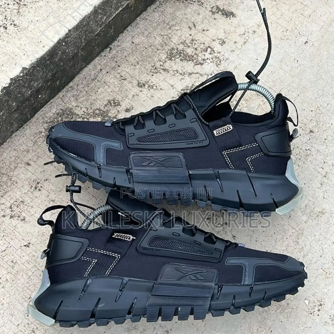 Original Reebok Zig Kinetica Edge Military Black Sneakers