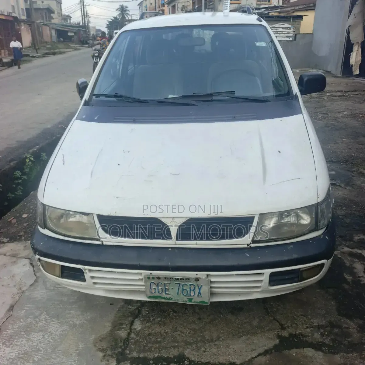 Mitsubishi SpaceWagon Automatic 1999 Maroon