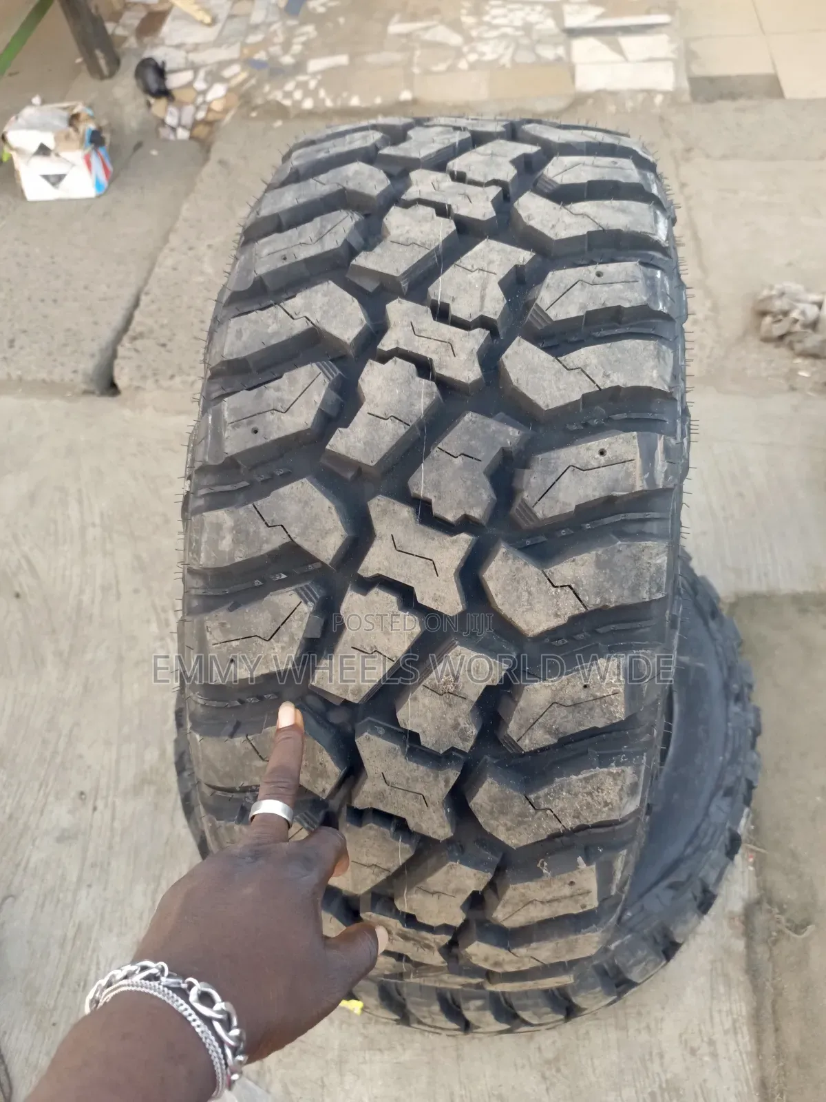 33x12R50/20 for Toyota Tundra and Wrangler Jeep