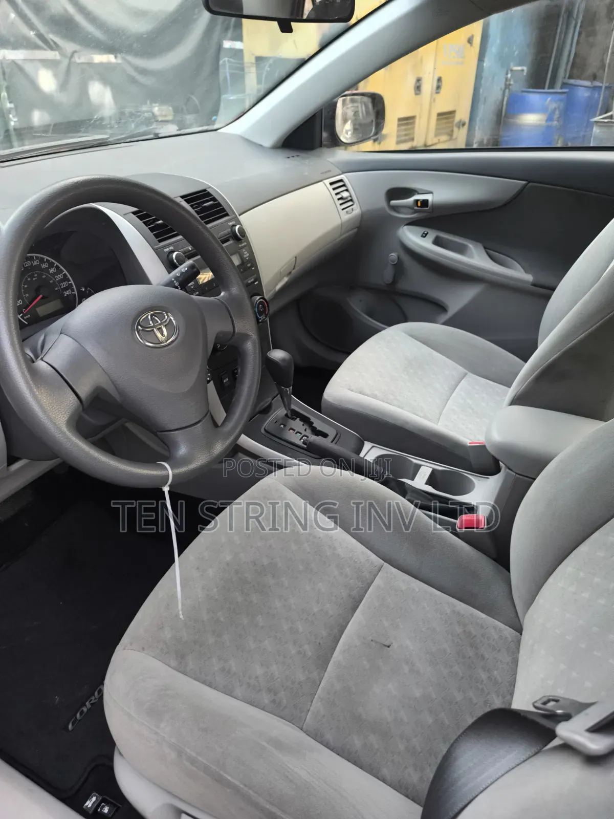 Toyota Corolla 2010 Burgundy