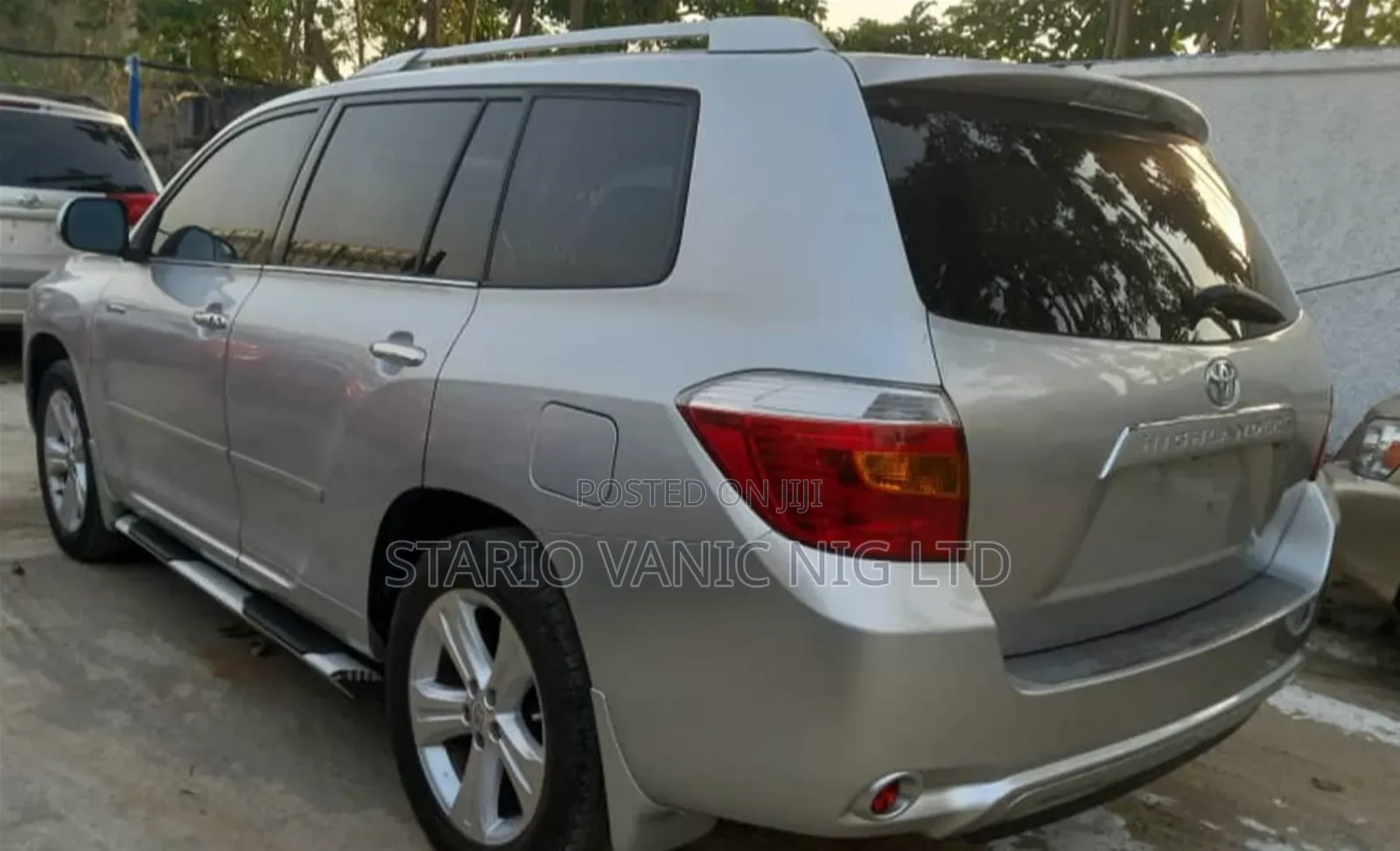 Toyota Highlander 2010 Silver