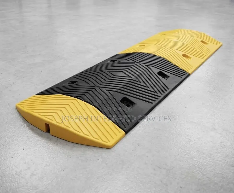 Heavy-Duty Rubber Speed Bump