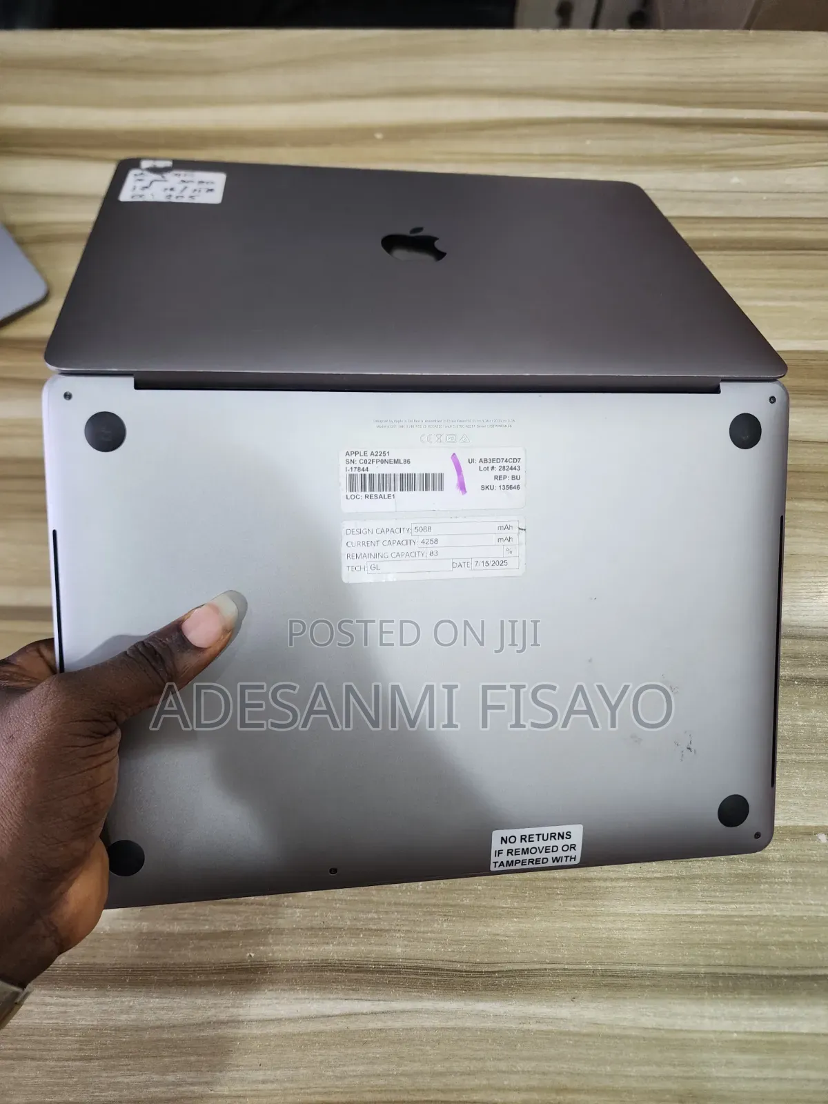 Laptop Apple MacBook Pro 2022 M2 8GB Apple M2 SSD 256GB