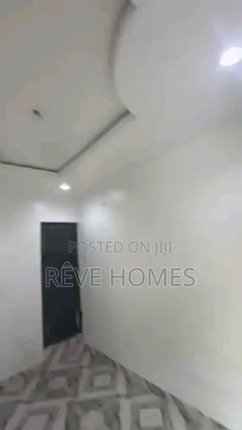 Studio Apartment in Shomolu / Shomolu for rent